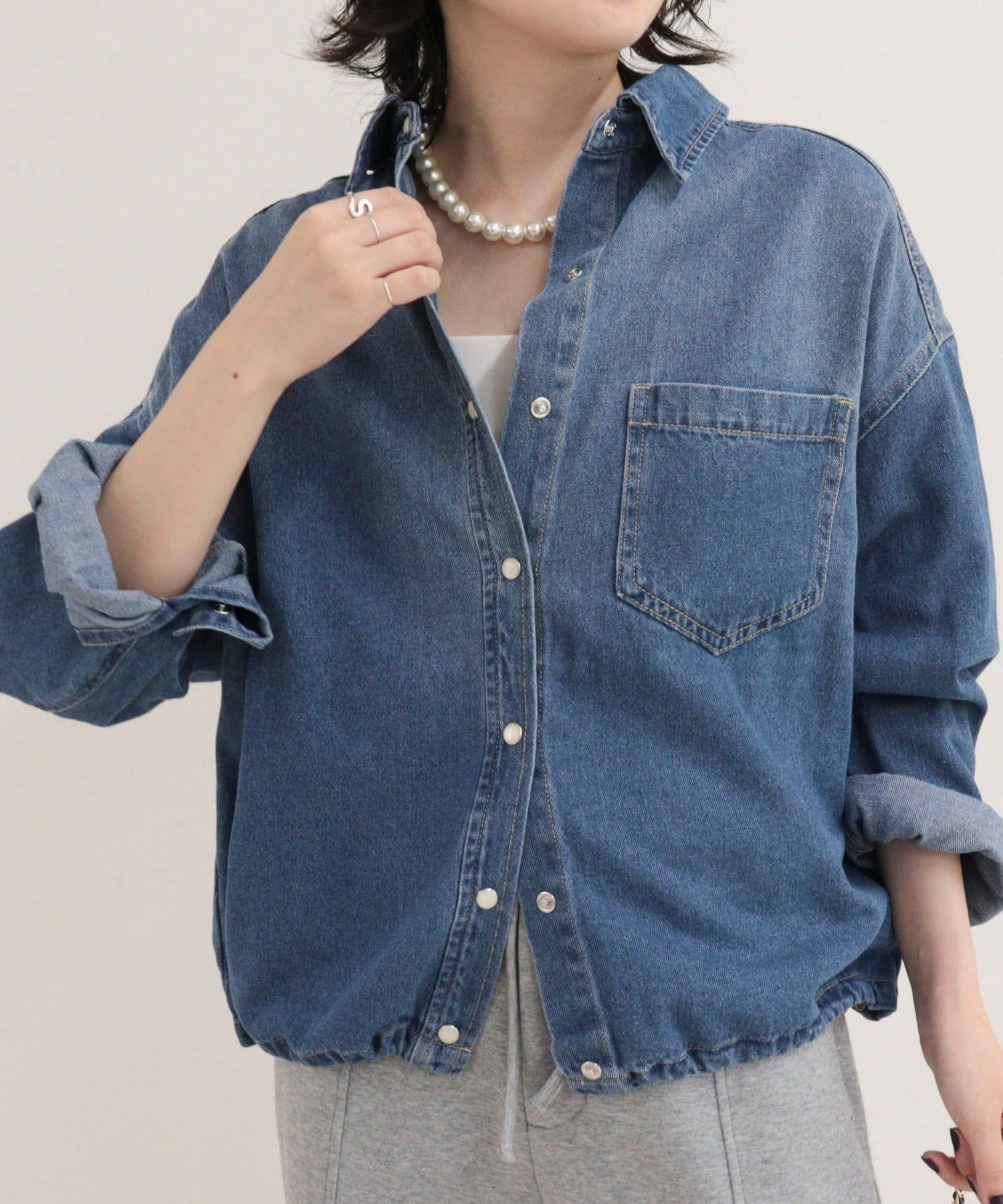 FREDY & GLOSTER(フレディ アンド グロスター) 裾ドロストデニム/ホース柄シャツ