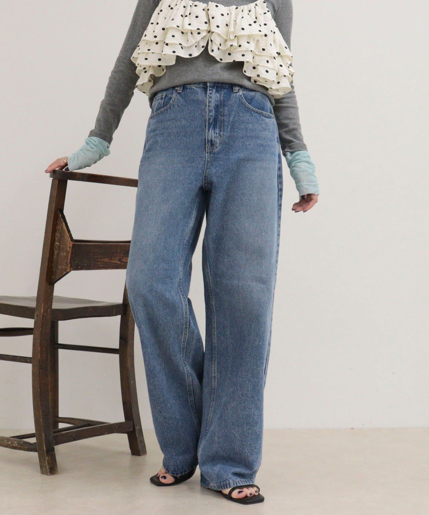 FREDY & GLOSTER(フレディ アンド グロスター) Soft color straight Denim