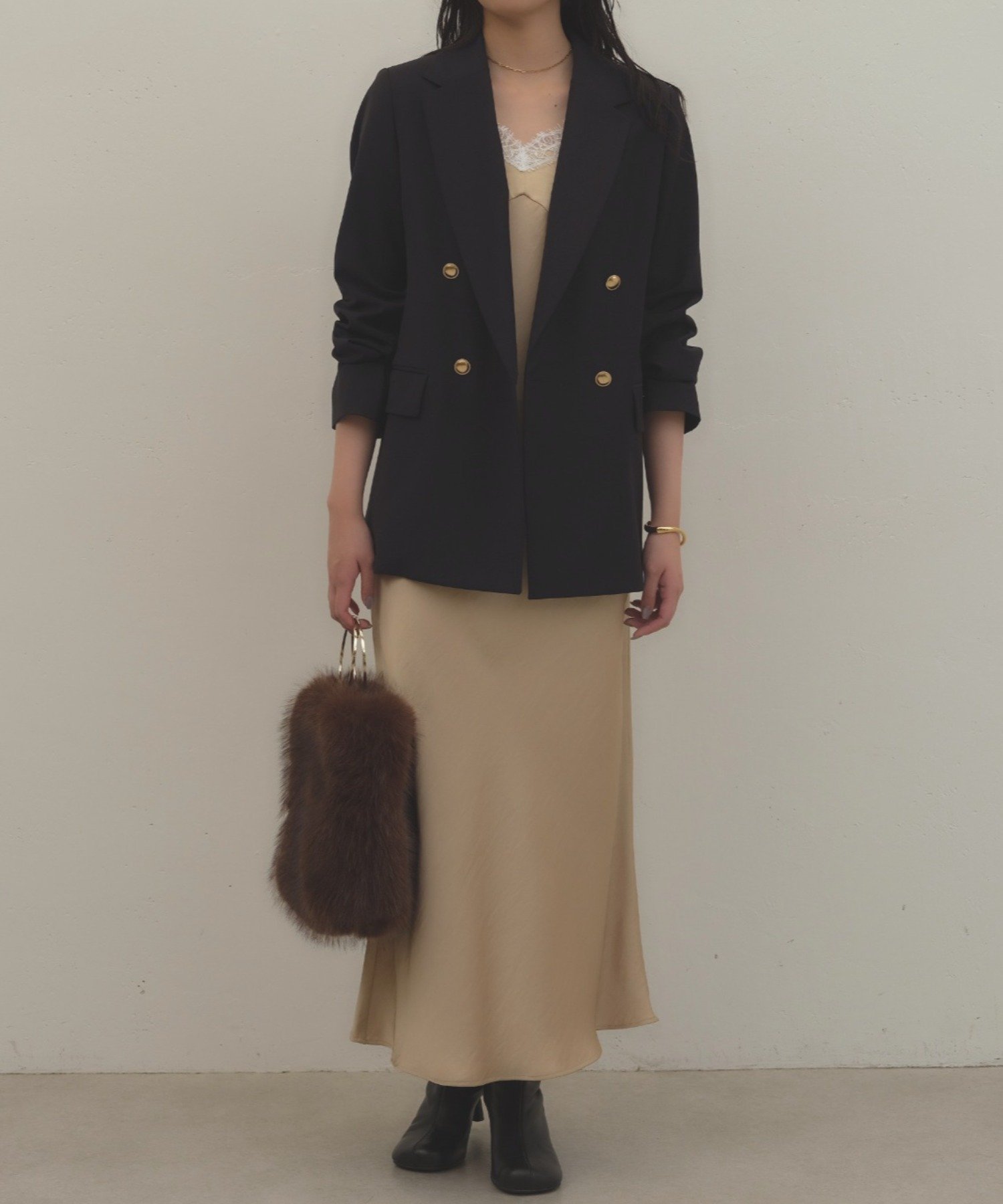 LOUNGEDRESS(ラウンジドレス) 《普段使いから特別な日まで頼れる》レースキャミワンピース