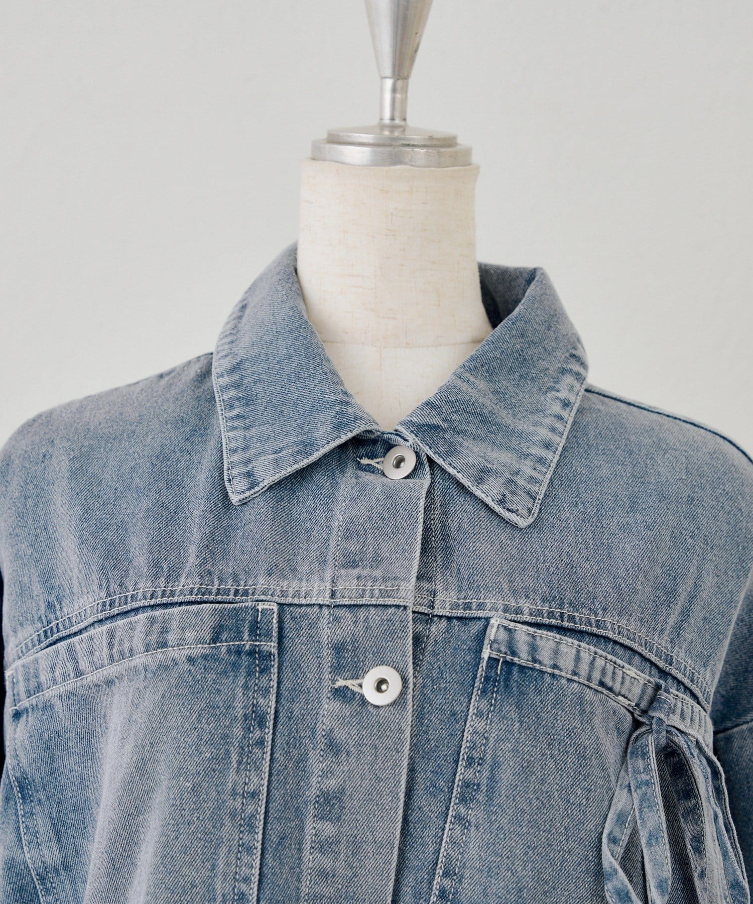 NICE CLAUP / OLIVE des OLIVE OUTLET(ナイスクラップ  / オリーブ デ オリーブ アウトレット) 【ANOTHER BRANCH】袖レースアップリボンデニムジャケット