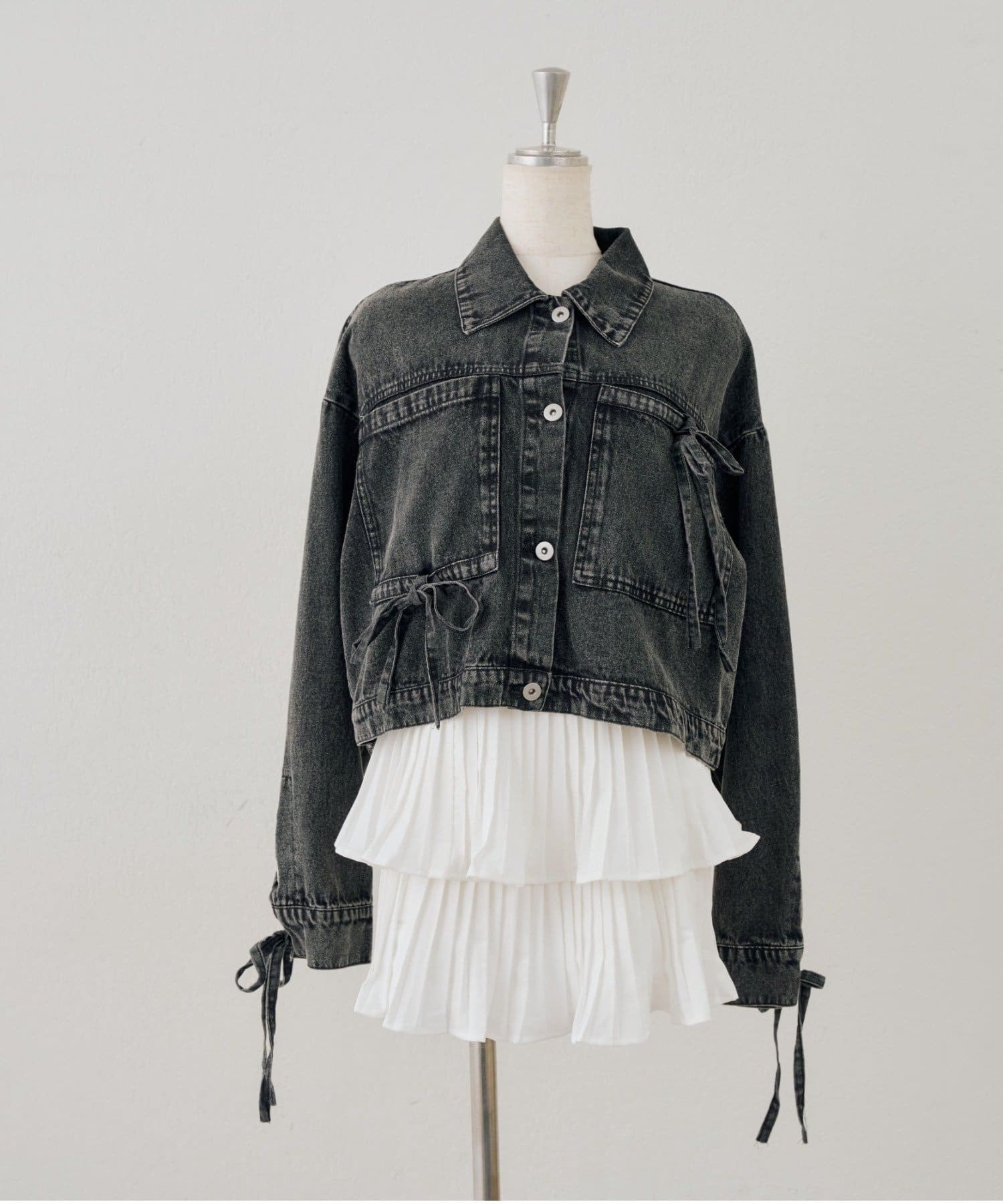 NICE CLAUP / OLIVE des OLIVE OUTLET(ナイスクラップ  / オリーブ デ オリーブ アウトレット) 【ANOTHER BRANCH】袖レースアップリボンデニムジャケット