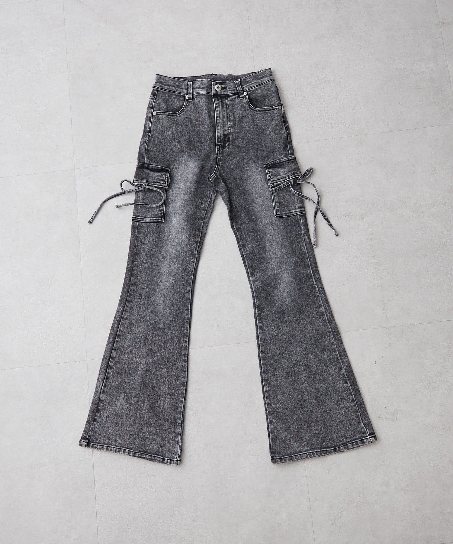 NICE CLAUP / OLIVE des OLIVE OUTLET(ナイスクラップ  / オリーブ デ オリーブ アウトレット) 【continuer】リボンカーゴデニムフレアパンツ