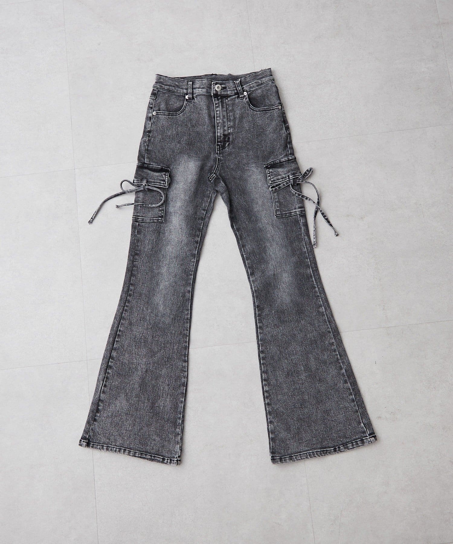 NICE CLAUP / OLIVE des OLIVE OUTLET(ナイスクラップ  / オリーブ デ オリーブ アウトレット) 【continuer】リボンカーゴデニムフレアパンツ