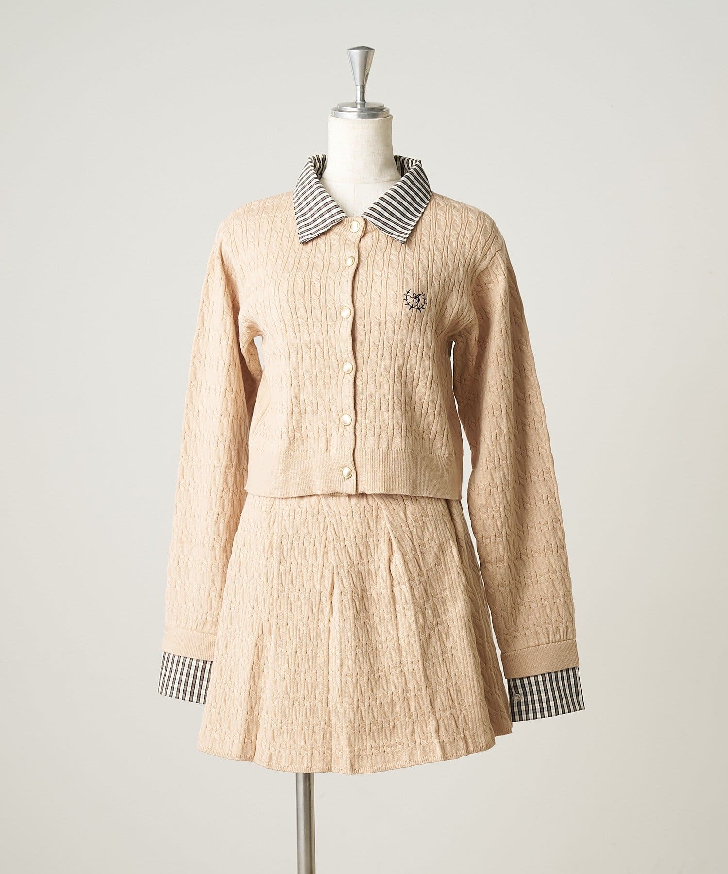 NICE CLAUP / OLIVE des OLIVE OUTLET(ナイスクラップ  / オリーブ デ オリーブ アウトレット) 【continuer】ケーブルカーディガン&ミニスカートセットアップ