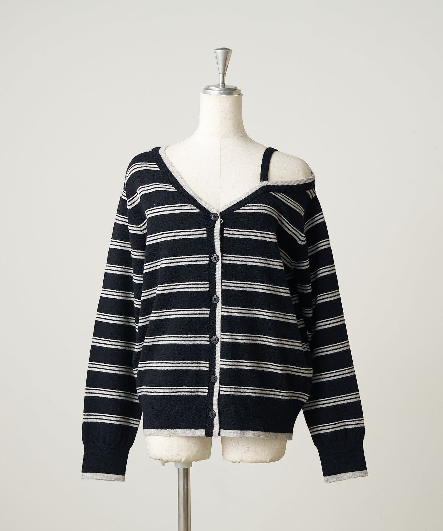 NICE CLAUP / OLIVE des OLIVE OUTLET(ナイスクラップ  / オリーブ デ オリーブ アウトレット) 【ANOTHER BRANCH】ボーダーオフショルカーディガン