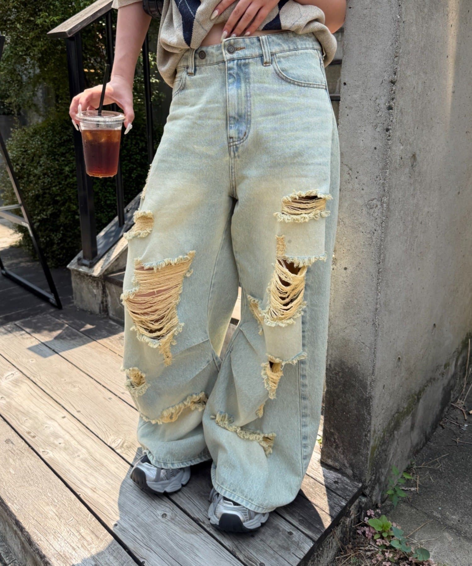 RAY CASSIN(レイカズン) ダメージルーズデニムパンツ