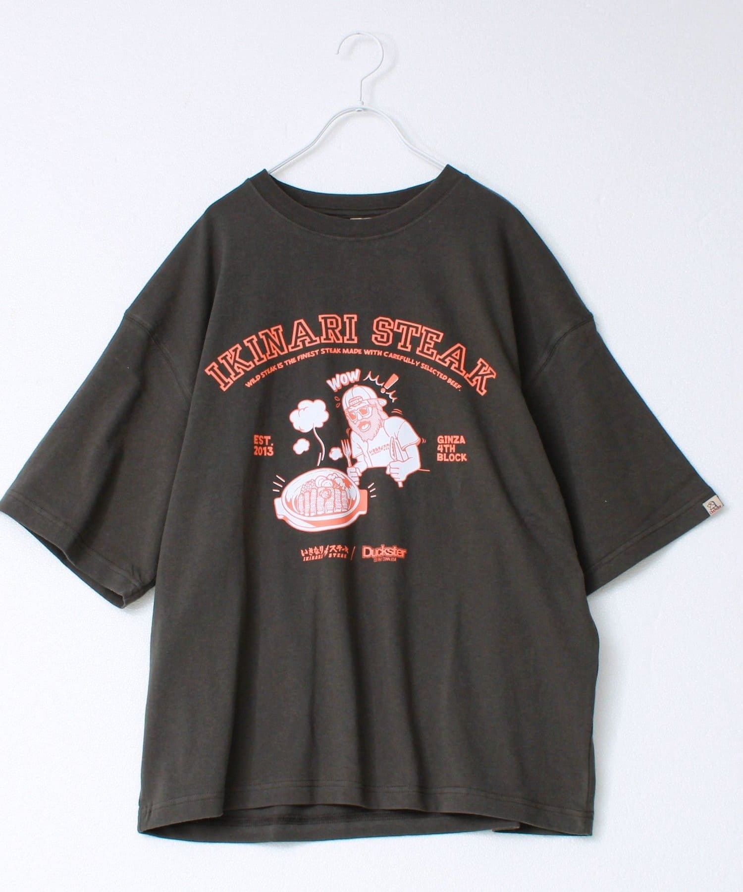 FREDY & GLOSTER(フレディ アンド グロスター) 【Duckster×いきなりステーキ】カレッジTEE