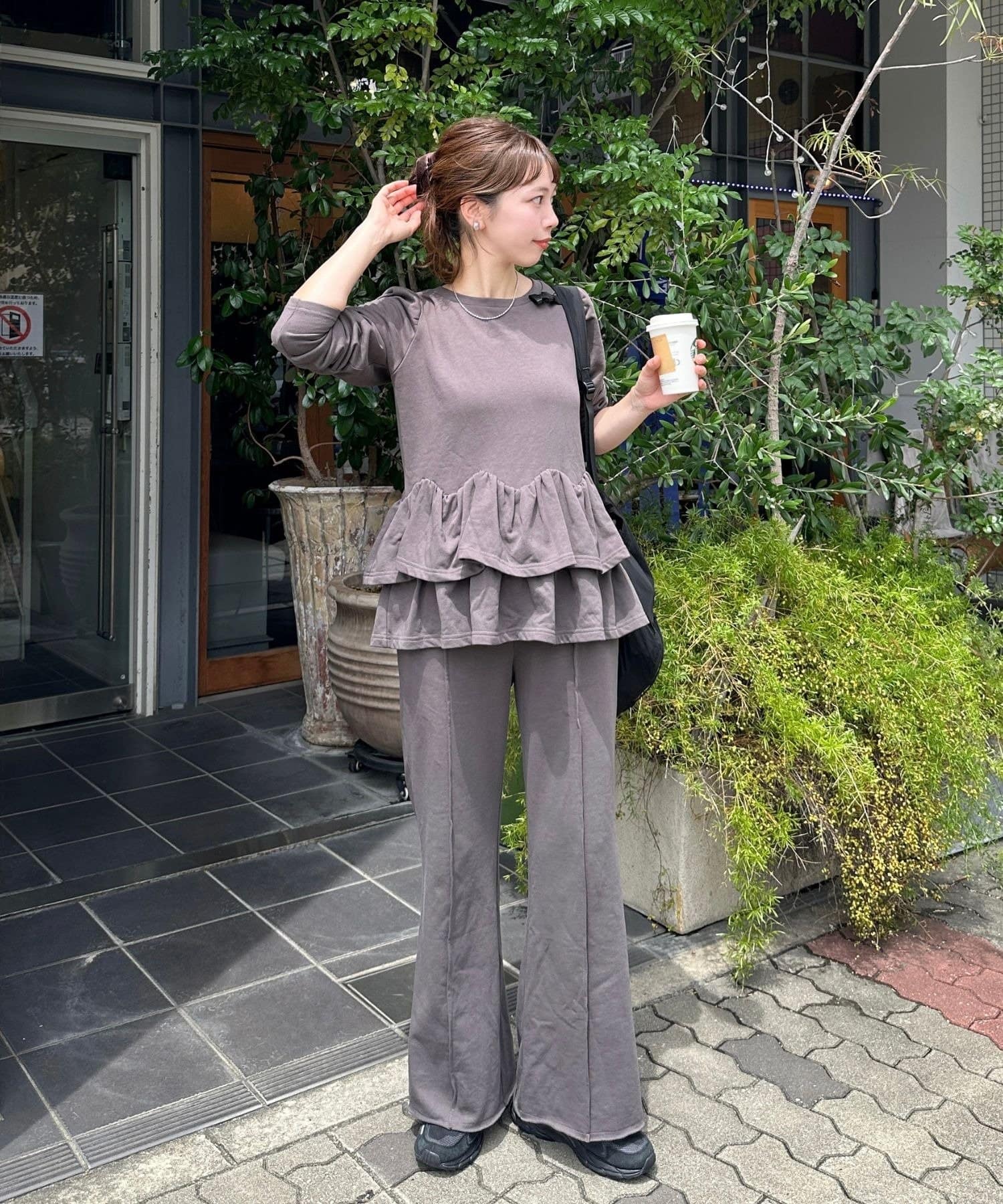 Kastane(カスタネ) 【8.20(木)12:00開始/KATOMARI企画】PEPLUM FRILL SWEAT