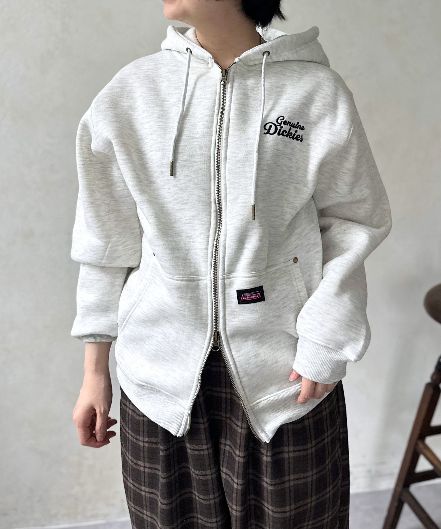 LOCUST(ローカスト) 【ユニセックス】【Dickies】フードファーリベット付パーカー