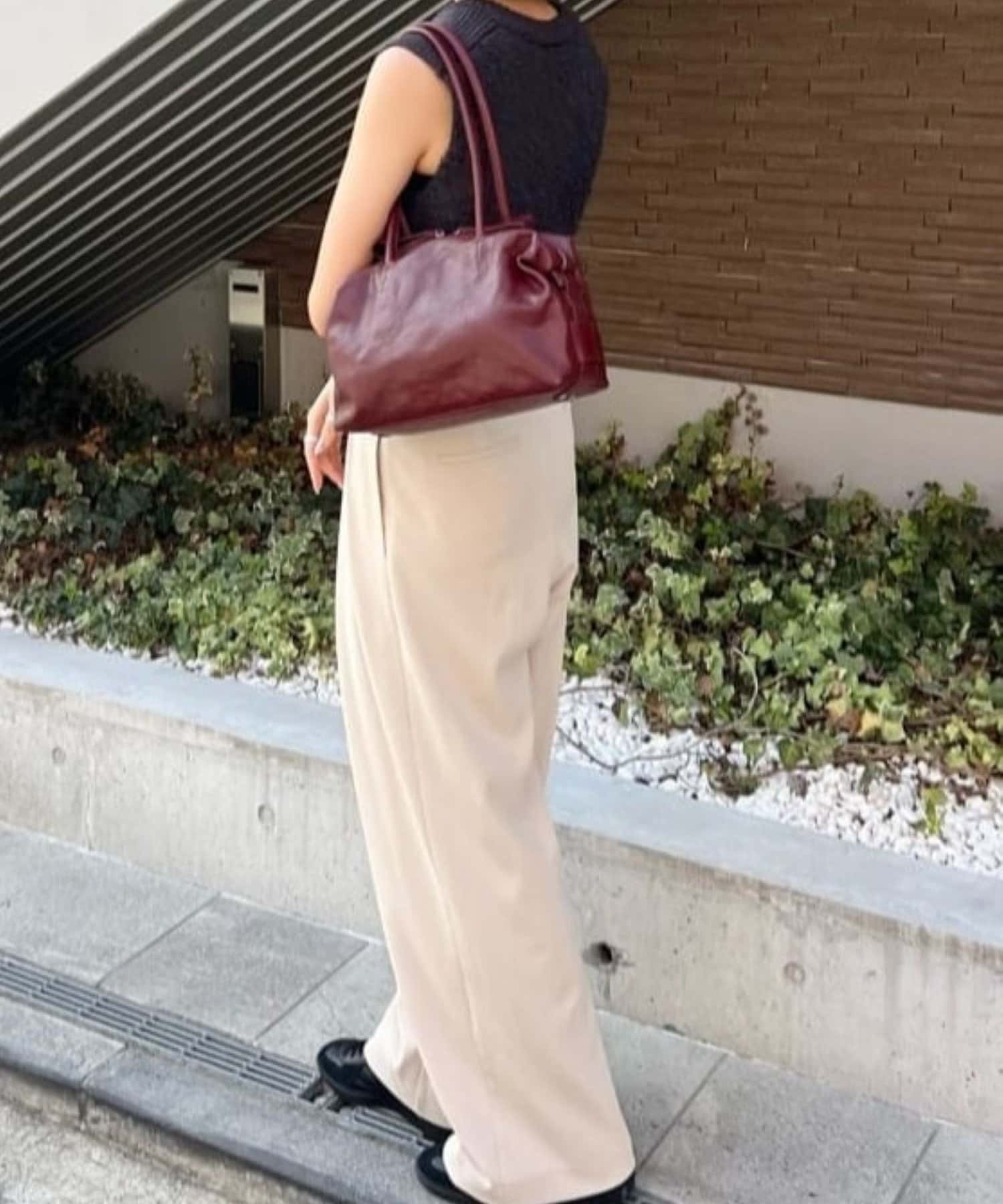 SNS累計40万回再生超え！/本革/軽量》ロングハンドルボストンバッグ