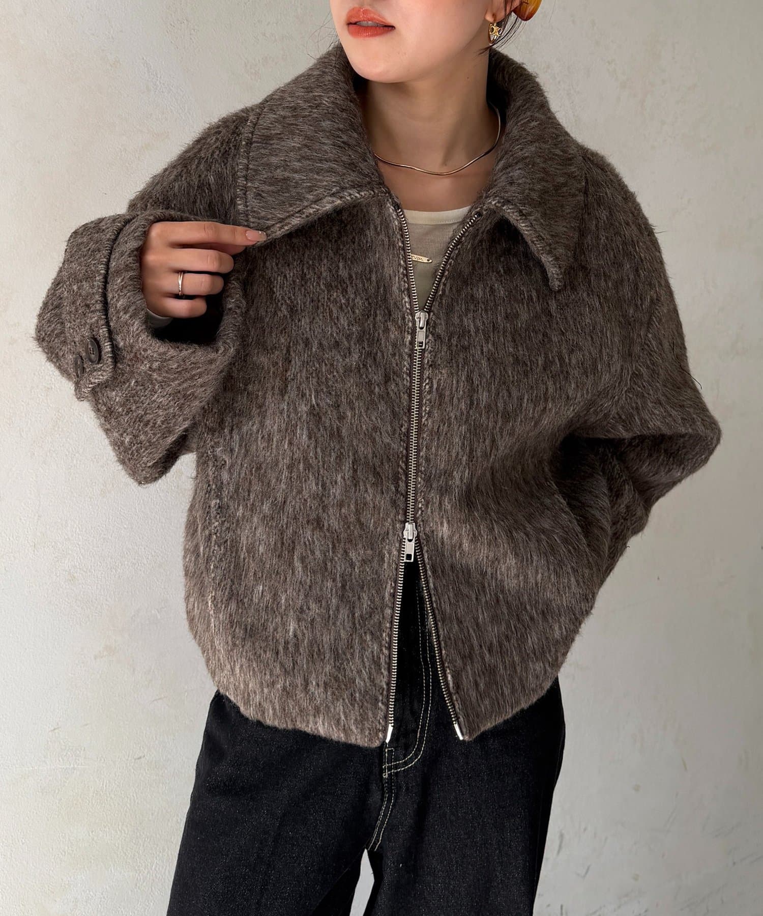 Thevon.(ゼヴォン) シャギージップハーフブルゾン