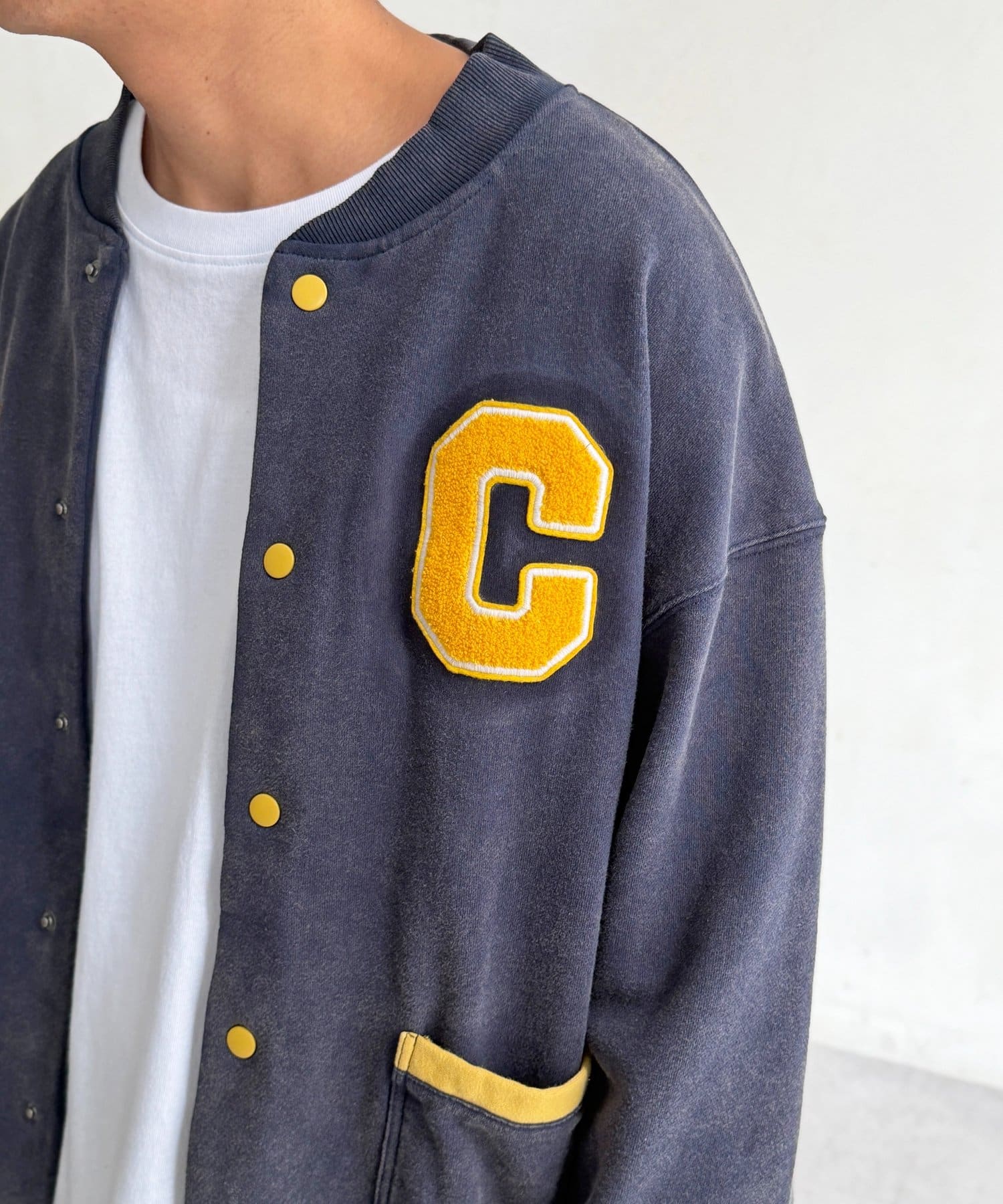 CPCM(シーピーシーエム) バック刺繍スナップカーデ