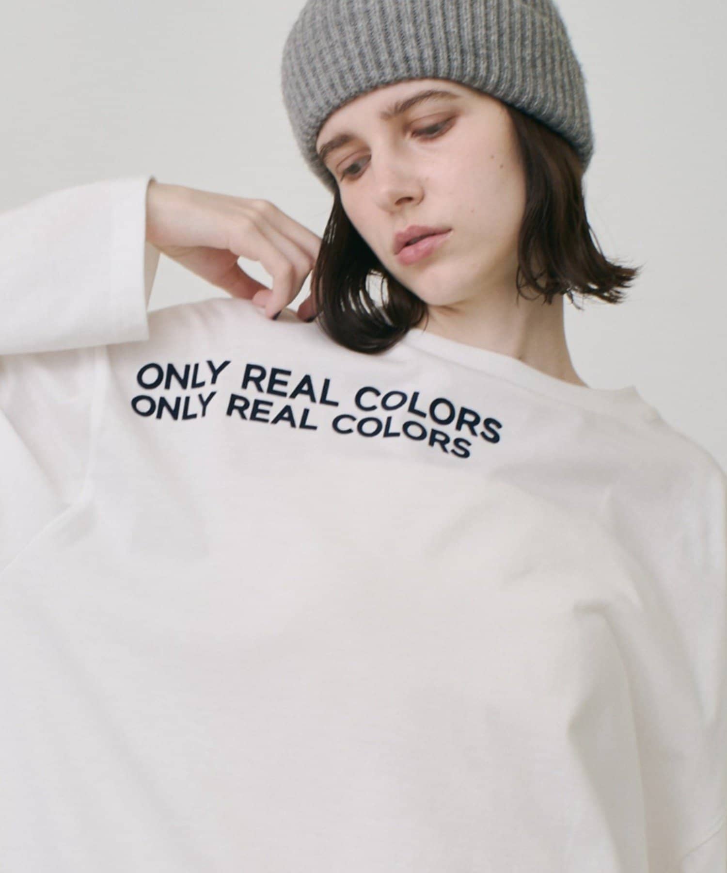 COLONY 2139(コロニー トゥーワンスリーナイン) フロッキープリント長袖Tシャツ