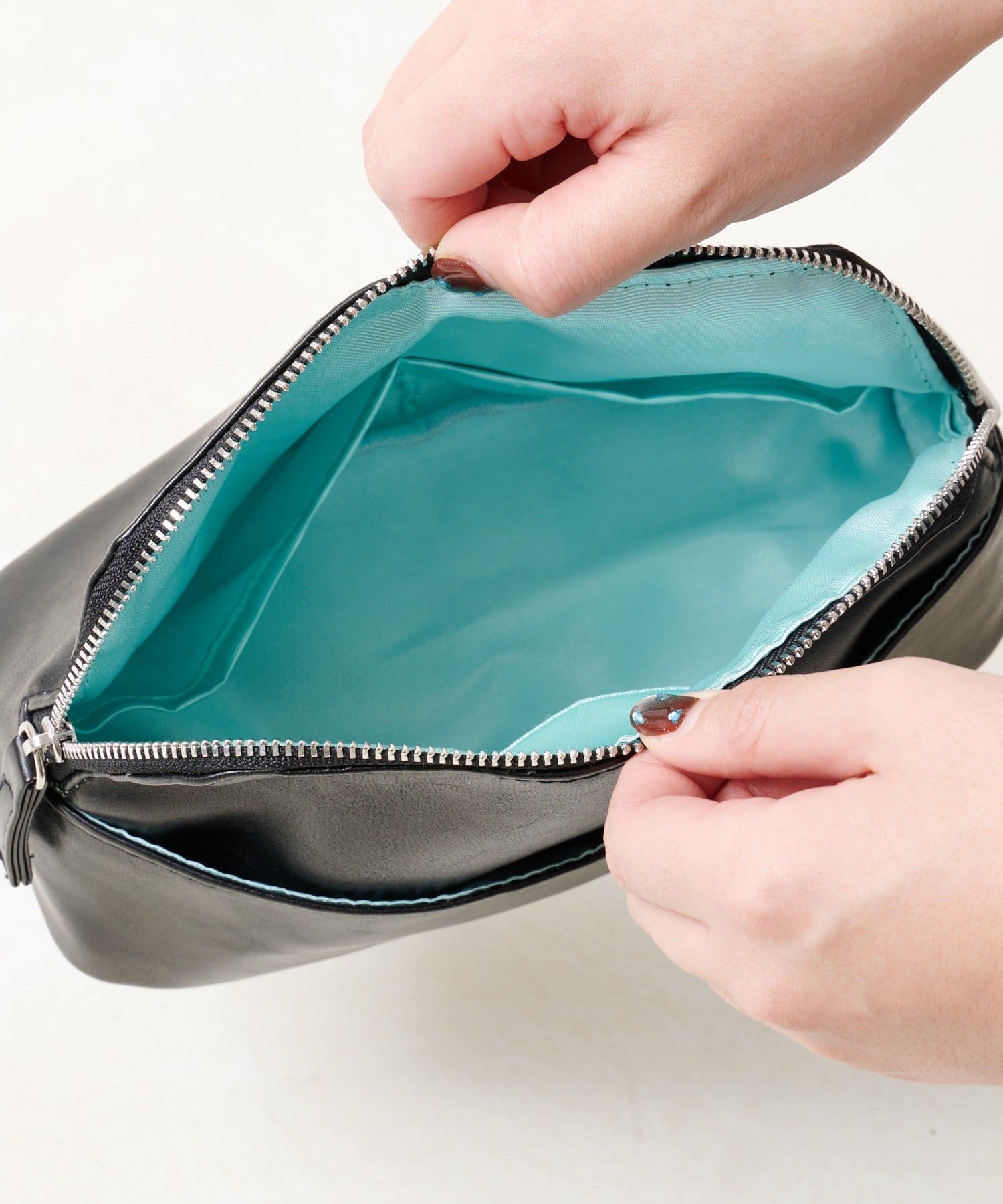 OUTLET(アウトレット) 【Kastane】fake leather pouch