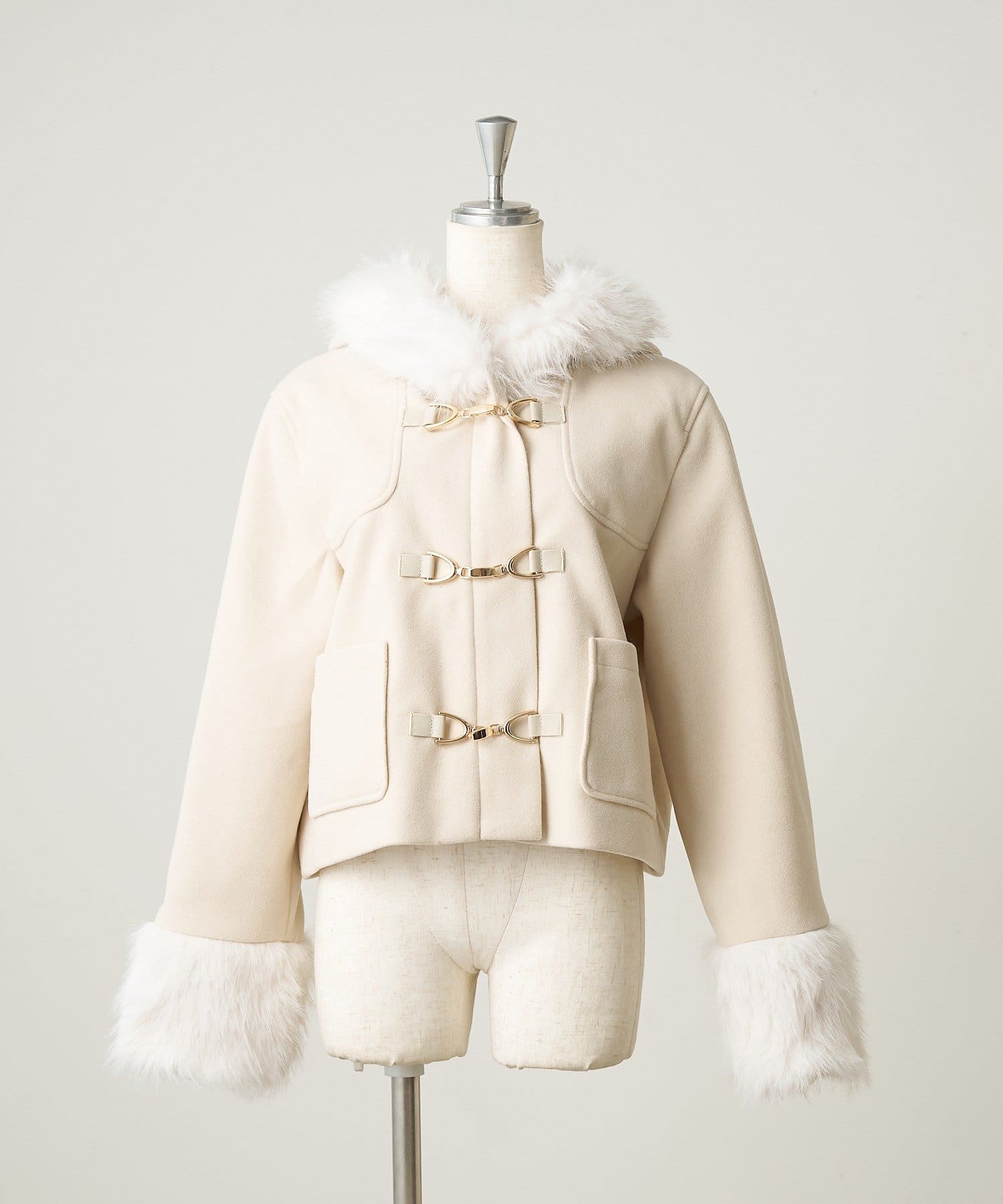 NICE CLAUP / OLIVE des OLIVE OUTLET(ナイスクラップ  / オリーブ デ オリーブ アウトレット) 【continuer】フェイクファー付ショートダッフルコート