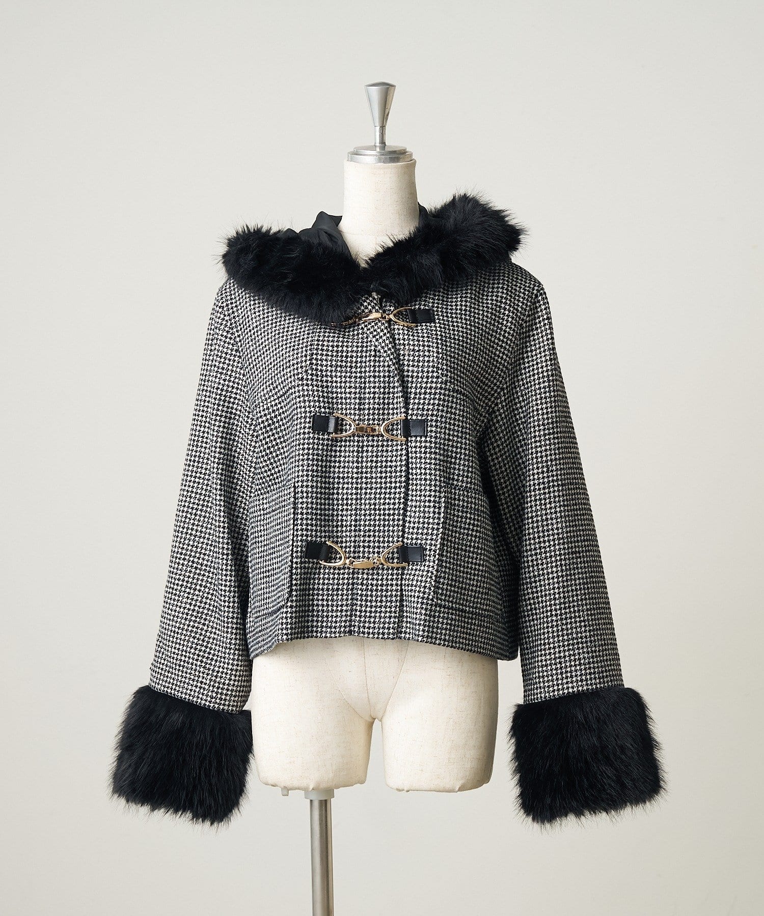 NICE CLAUP / OLIVE des OLIVE OUTLET(ナイスクラップ  / オリーブ デ オリーブ アウトレット) 【continuer】フェイクファー付ショートダッフルコート