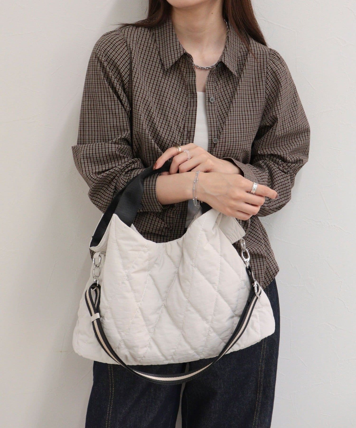 FREDY & GLOSTER(フレディ アンド グロスター) テープハンドル撥水ナイロンキルトバッグ