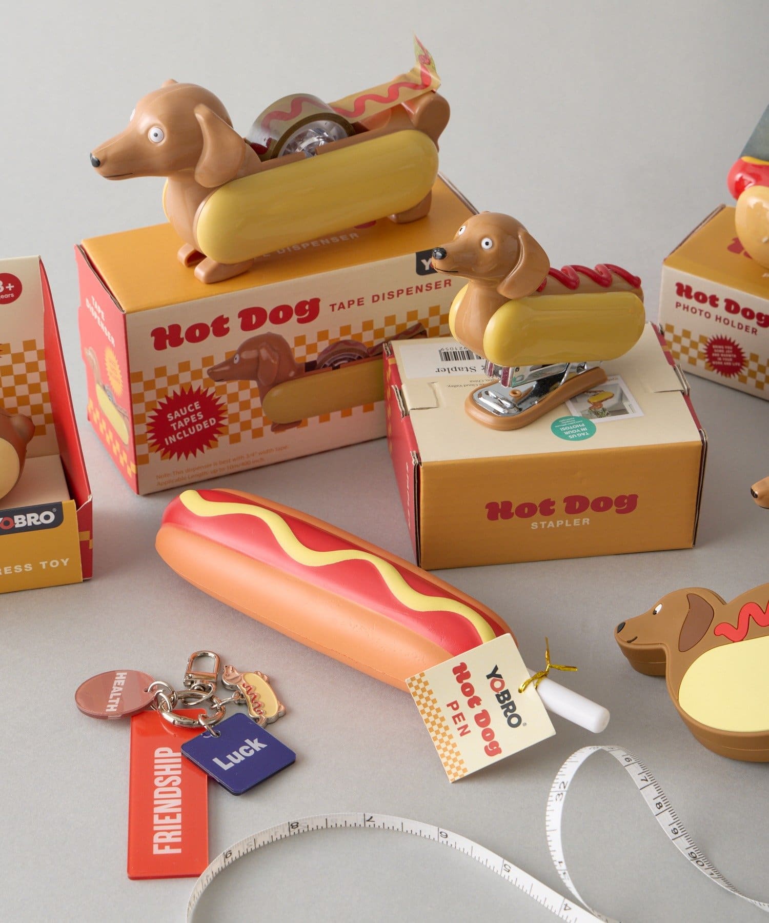 BIRTHDAY BAR(バースデイバー) Hot Dog Tape Dispenser　ホットドッグテープカッター