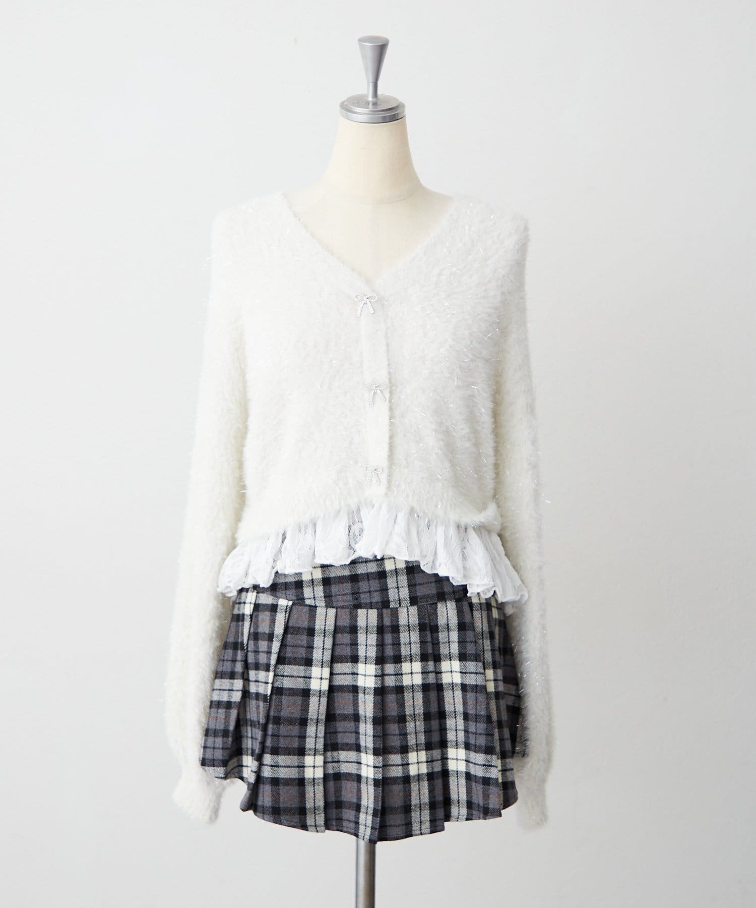 NICE CLAUP / OLIVE des OLIVE OUTLET(ナイスクラップ  / オリーブ デ オリーブ アウトレット) 【continuer】裾レースラメフェザーカーディガン