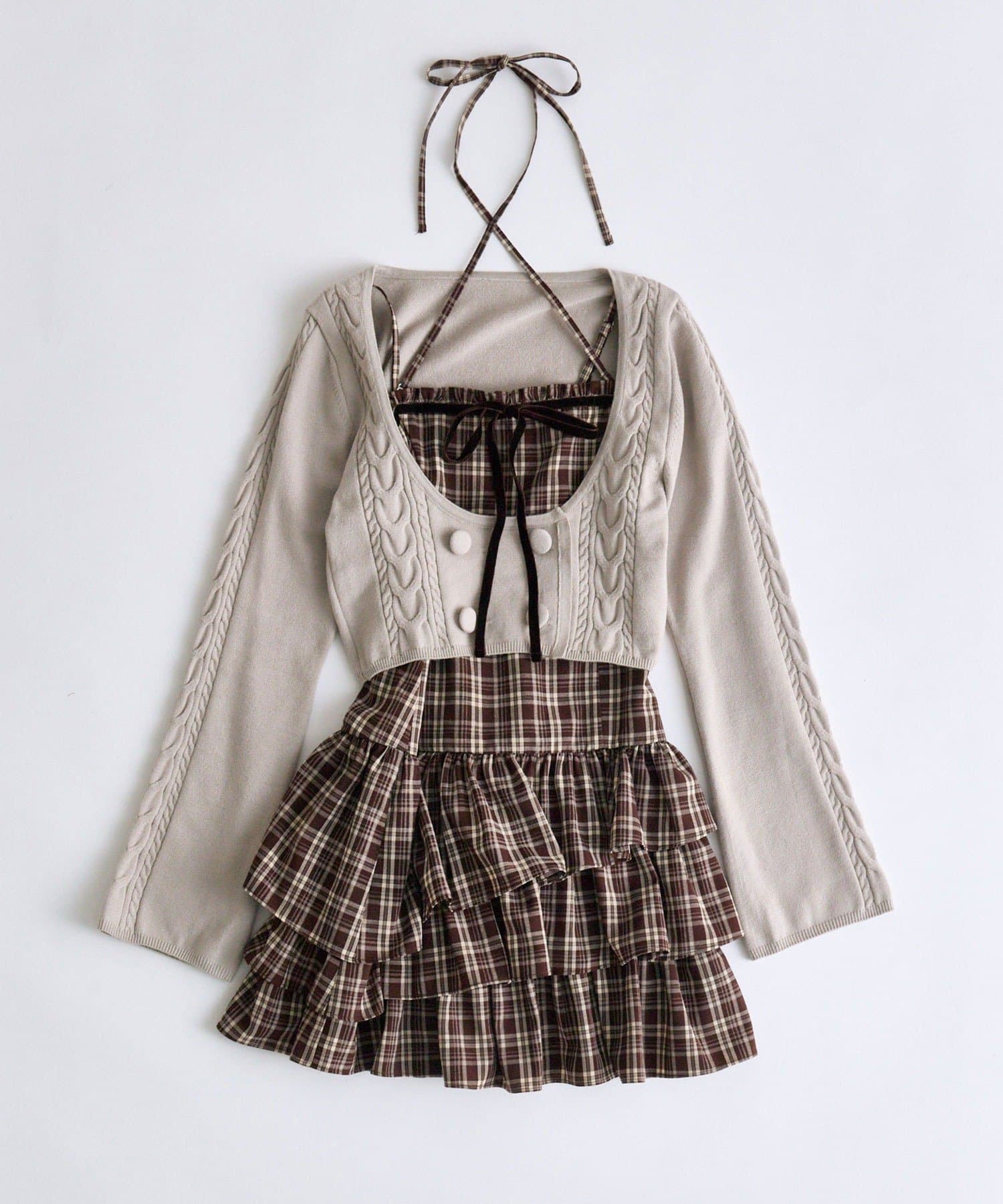 OLIVE des OLIVE(オリーブ デ オリーブ) ケーブルカーデとキャミワンピのセット