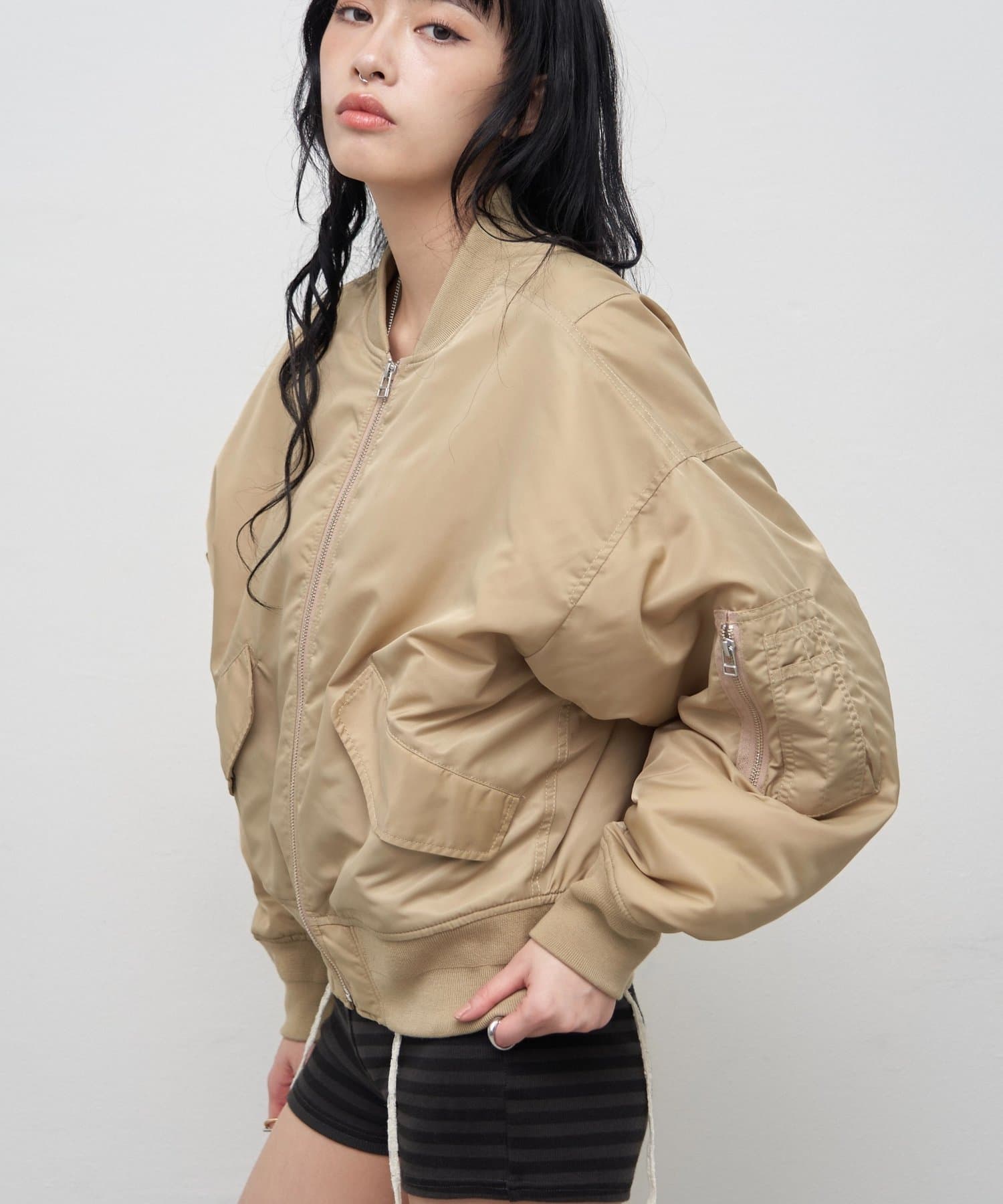 WHO’S WHO gallery(フーズフーギャラリー) 【Sourcream】MA-1