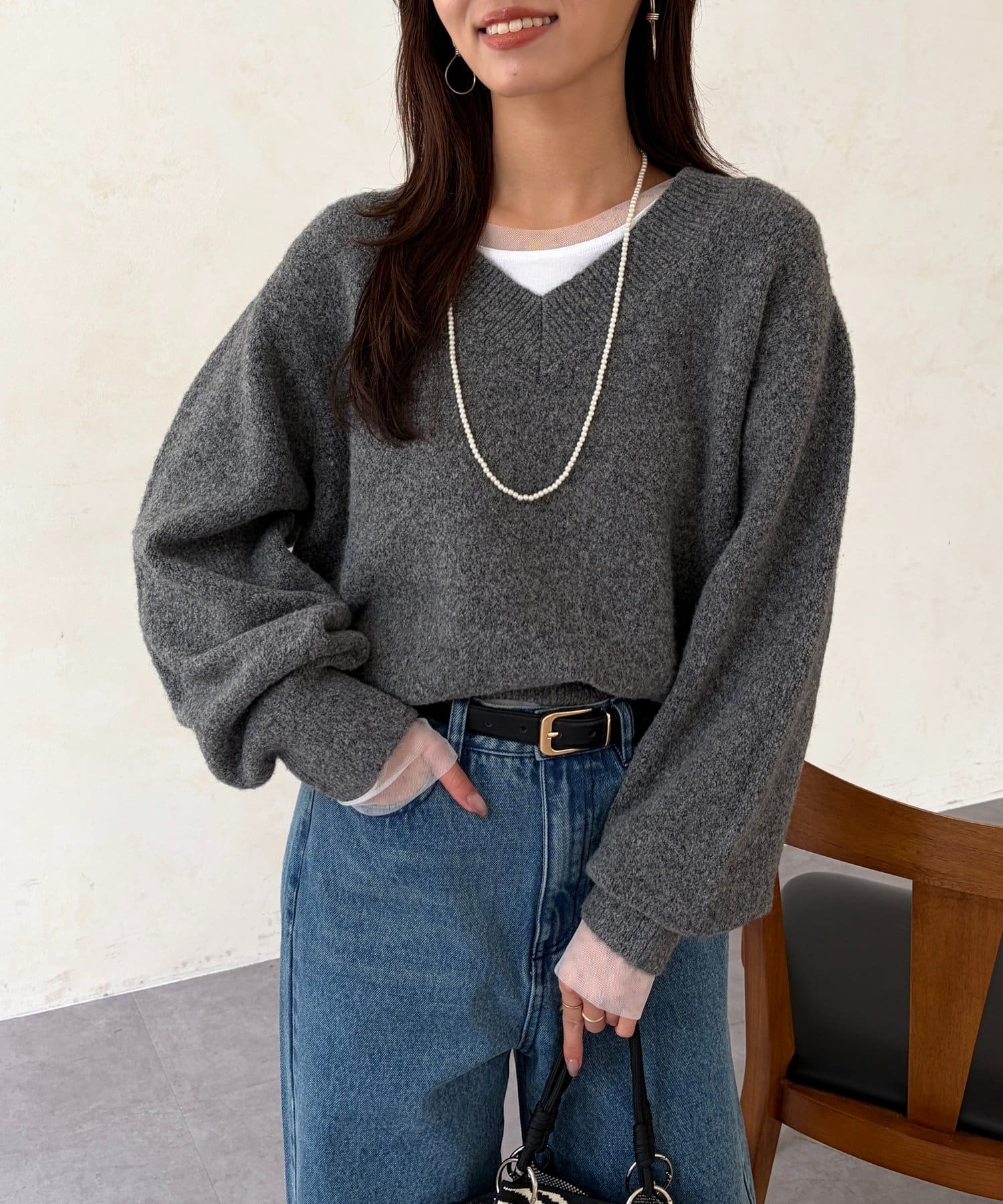 Chez toi(シェトワ) Vネックゆるニットプルオーバー