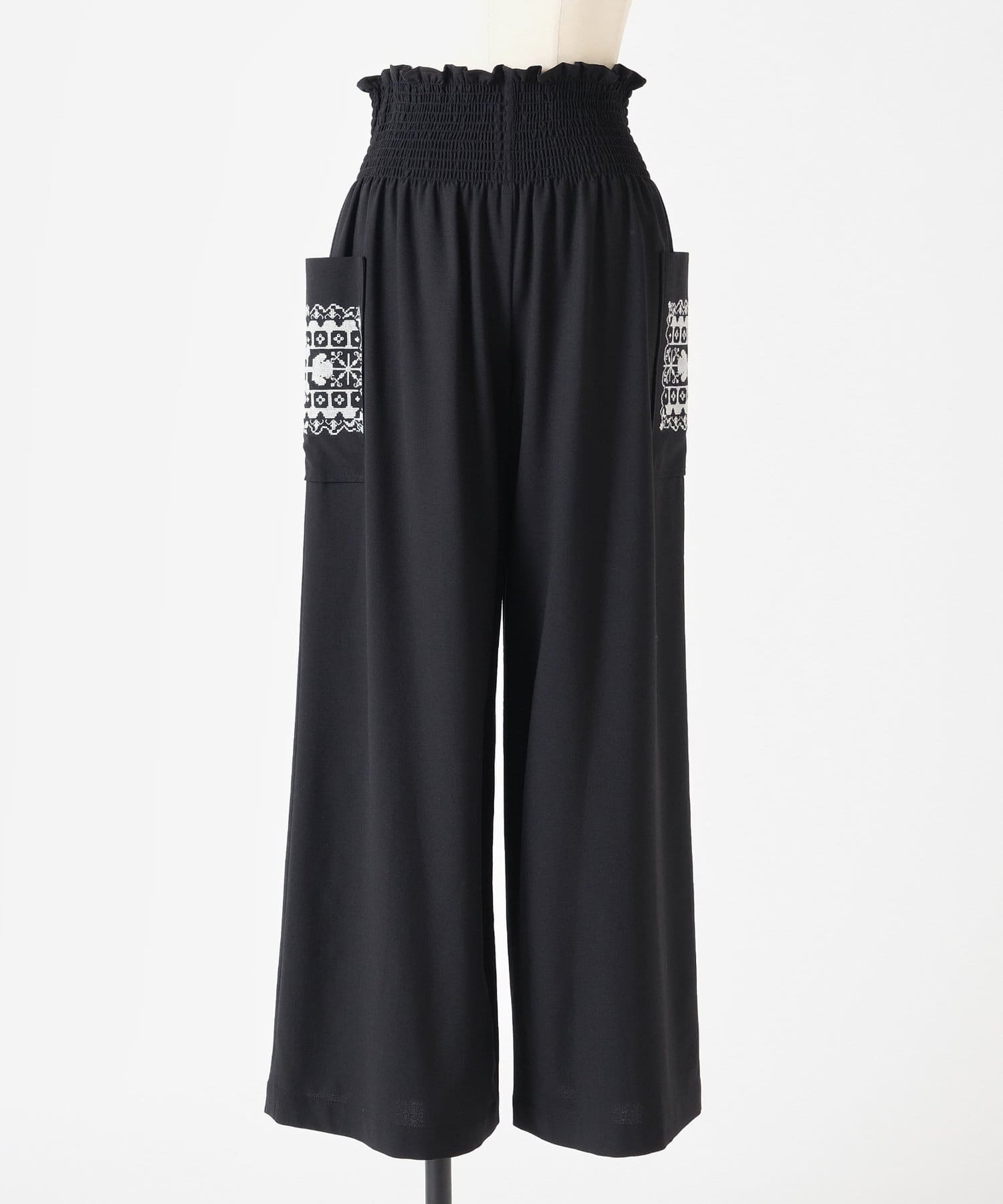 BEARDSLEY(ビアズリー) クロスステッチシャーリングパンツ《15 quinze》