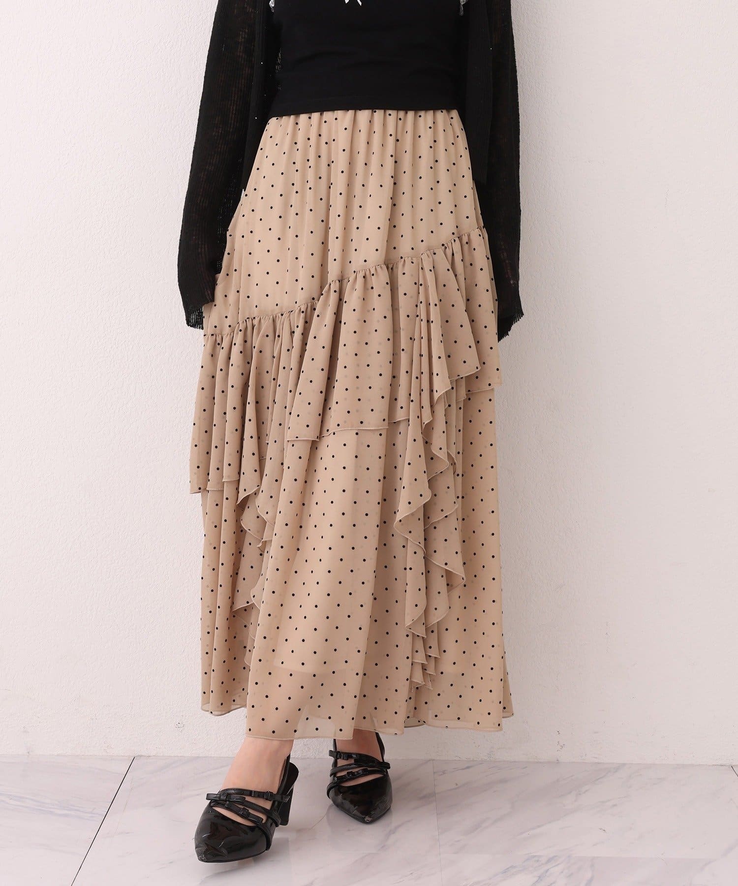 NICE CLAUP / OLIVE des OLIVE OUTLET(ナイスクラップ  / オリーブ デ オリーブ アウトレット) 【one after another】ドット柄ティアードロングスカート