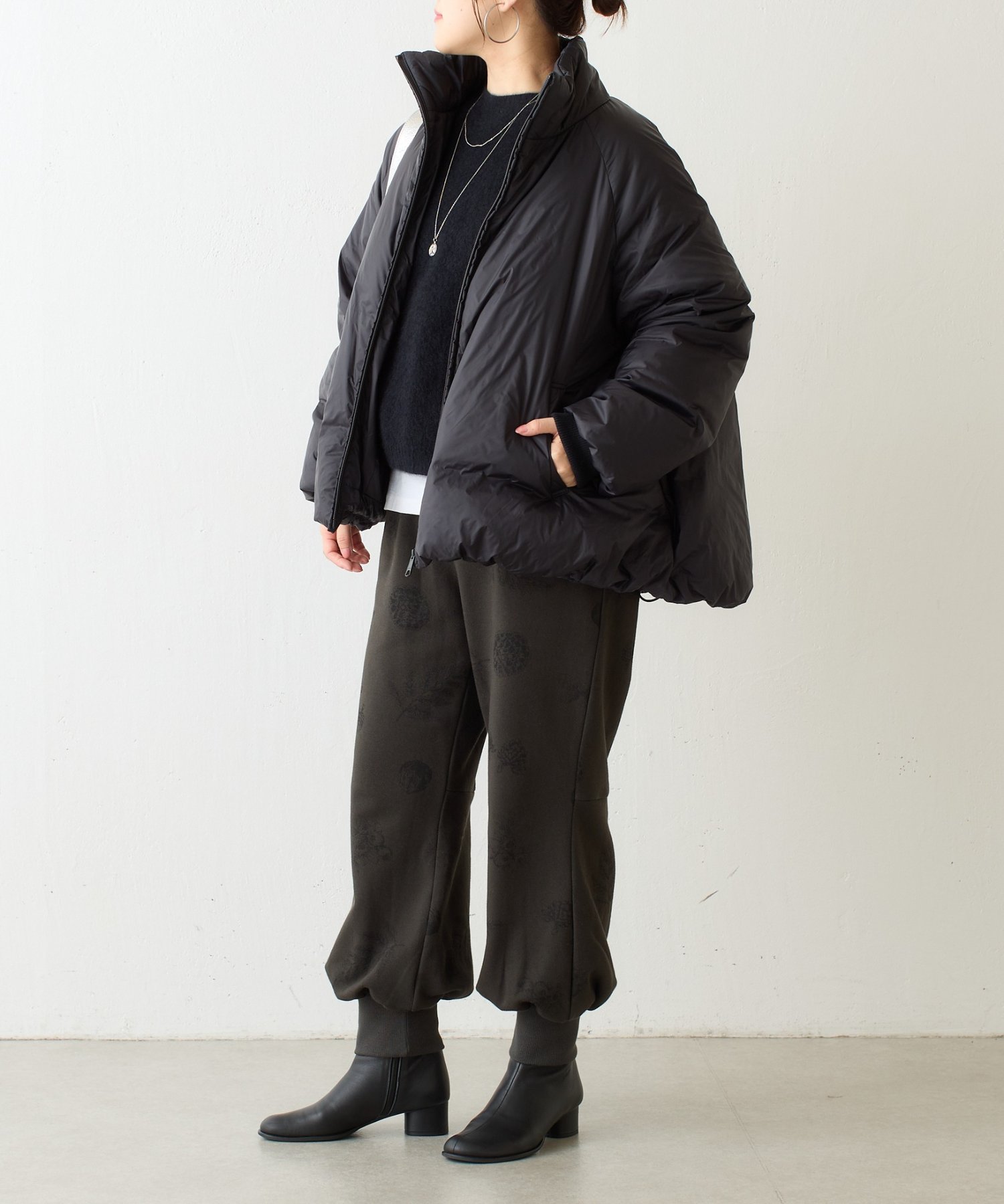BEARDSLEY(ビアズリー) 《9/11(金)20:00予約開始予定》ボタニカルスウェットパンツ