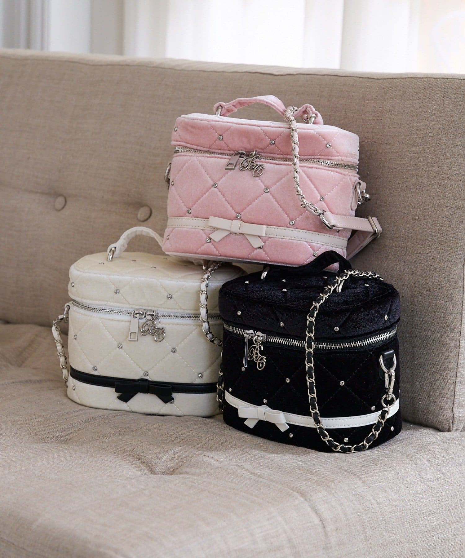 Belle Charme(ベルシャルム) Velour Quilted Ribbon Vanity