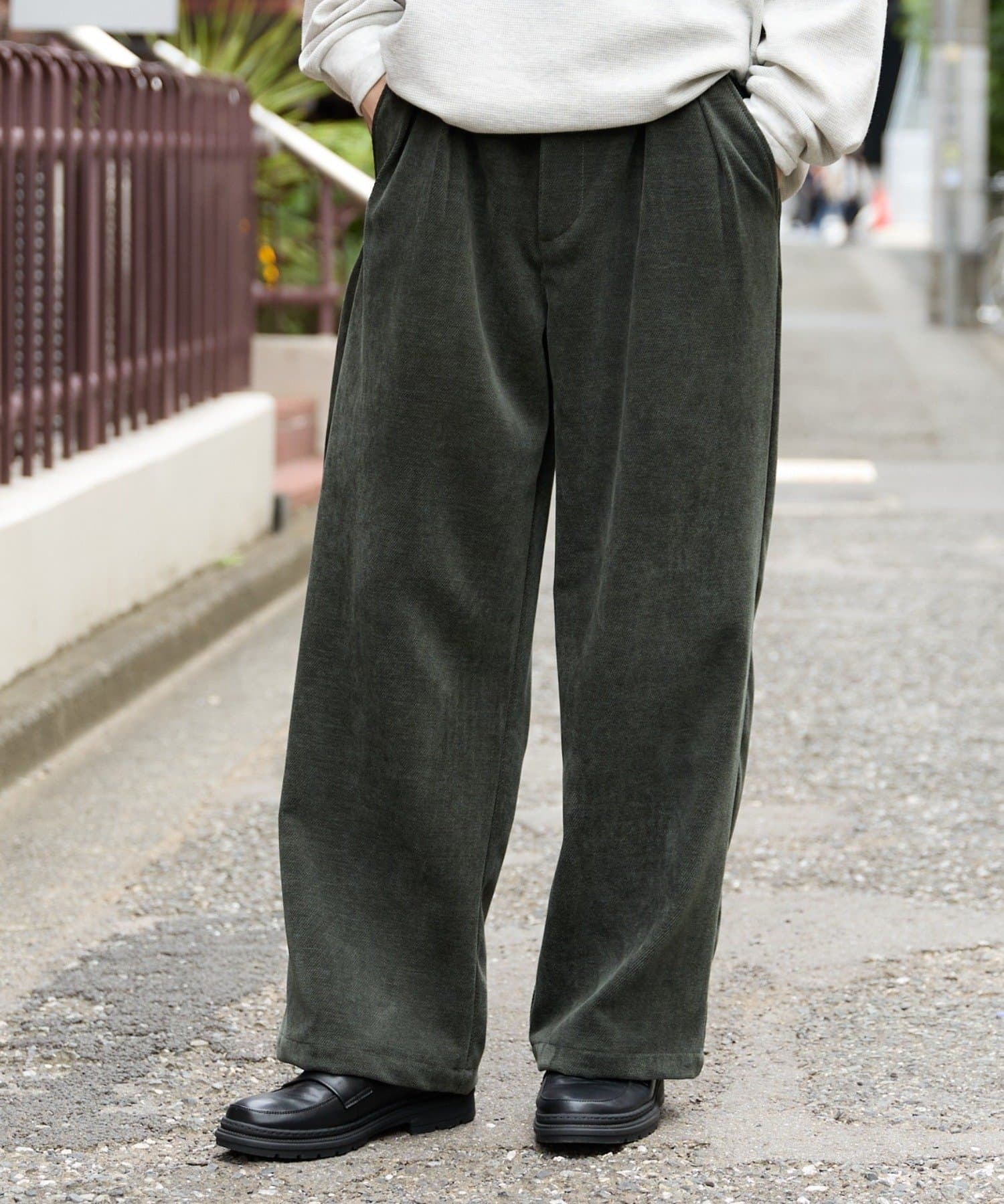 CIAOPANIC TYPY(チャオパニックティピー) 【UNISEX】モールタックストレートワイドパンツ