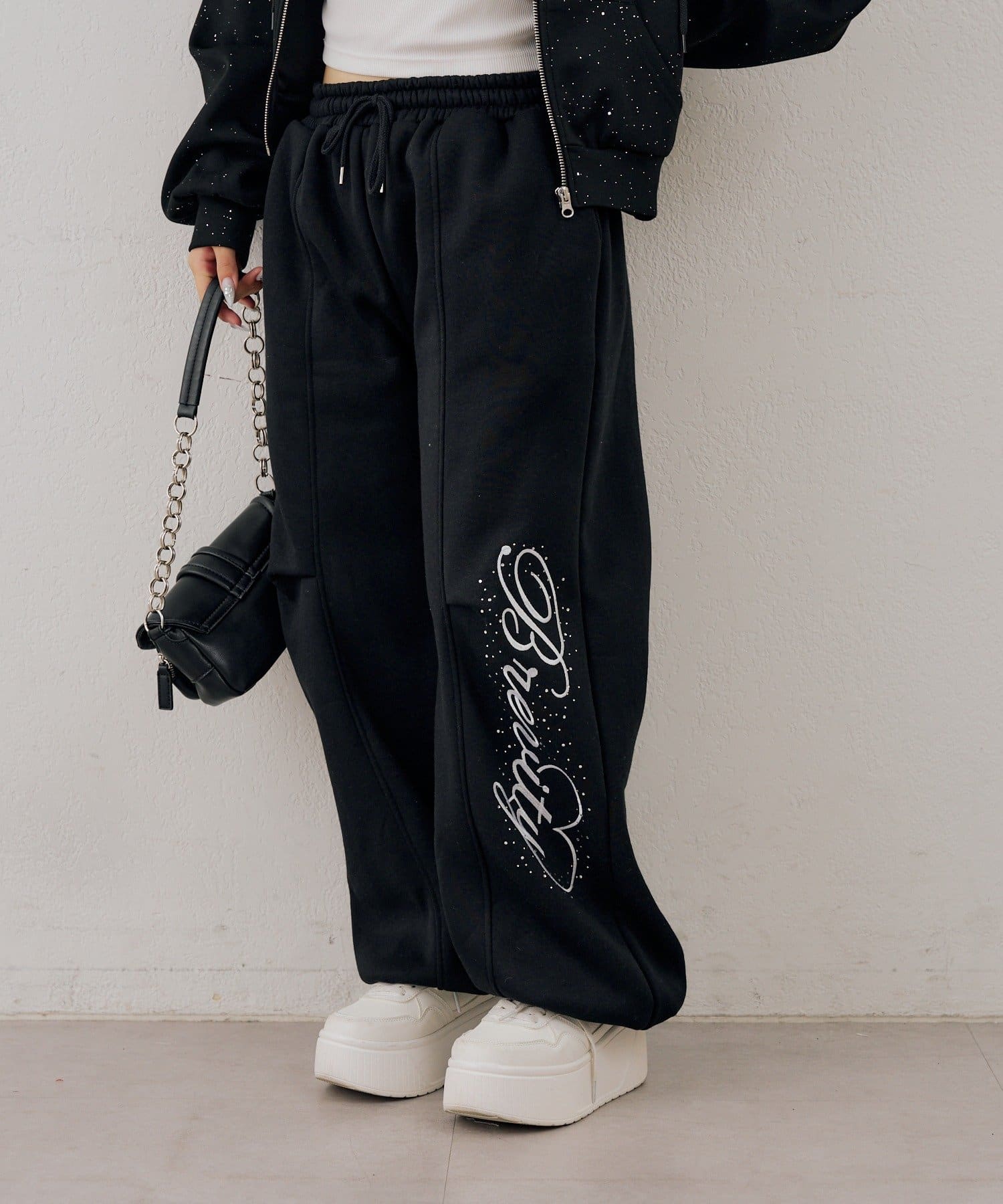 NICE CLAUP / OLIVE des OLIVE OUTLET(ナイスクラップ  / オリーブ デ オリーブ アウトレット) 【continuer】ロゴスウェットパンツ