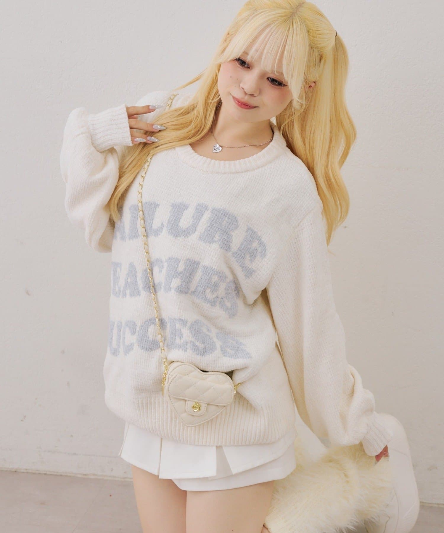 NICE CLAUP / OLIVE des OLIVE OUTLET(ナイスクラップ  / オリーブ デ オリーブ アウトレット) 【continuer】ゆるっとロゴベロアモールニット