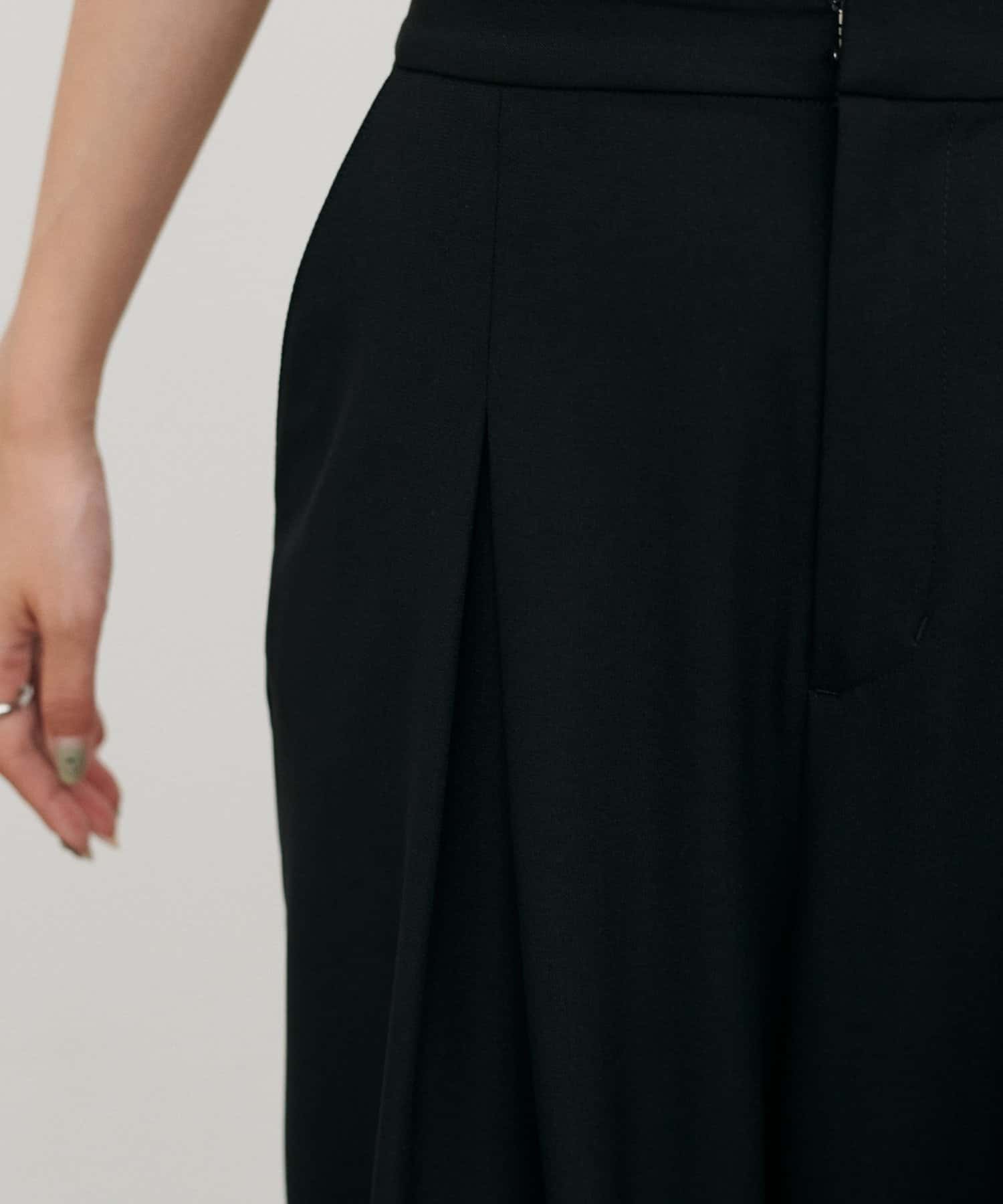 NICE CLAUP / OLIVE des OLIVE OUTLET(ナイスクラップ  / オリーブ デ オリーブ アウトレット) 【LARUTA】接触冷感UVカットBOXタックワイドパンツ