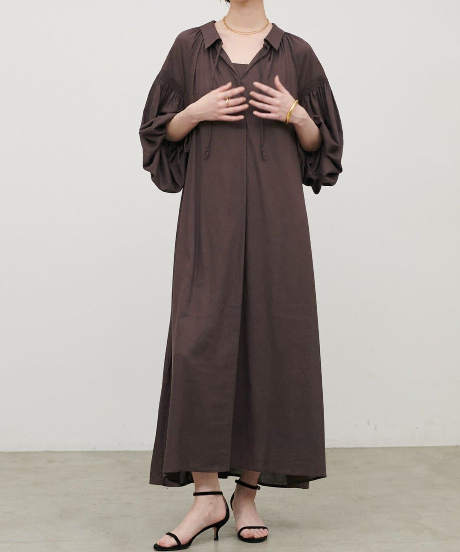 NICE CLAUP / OLIVE des OLIVE OUTLET(ナイスクラップ  / オリーブ デ オリーブ アウトレット) 【LARUTA】ボリュームスリーブたっぷりギャザーワンピース