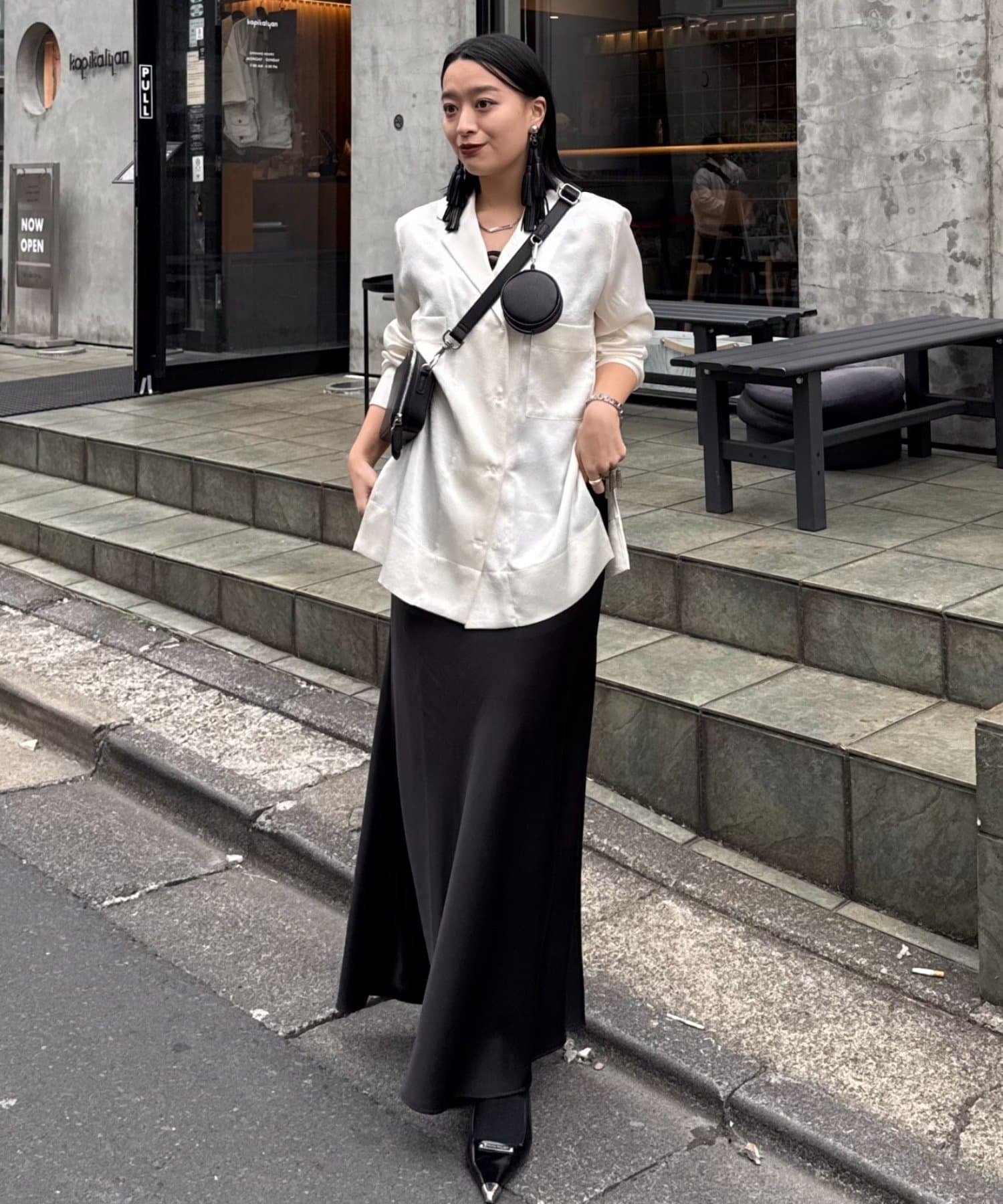 Lui's(ルイス) サテンバイアスマーメイドスカート 26AW