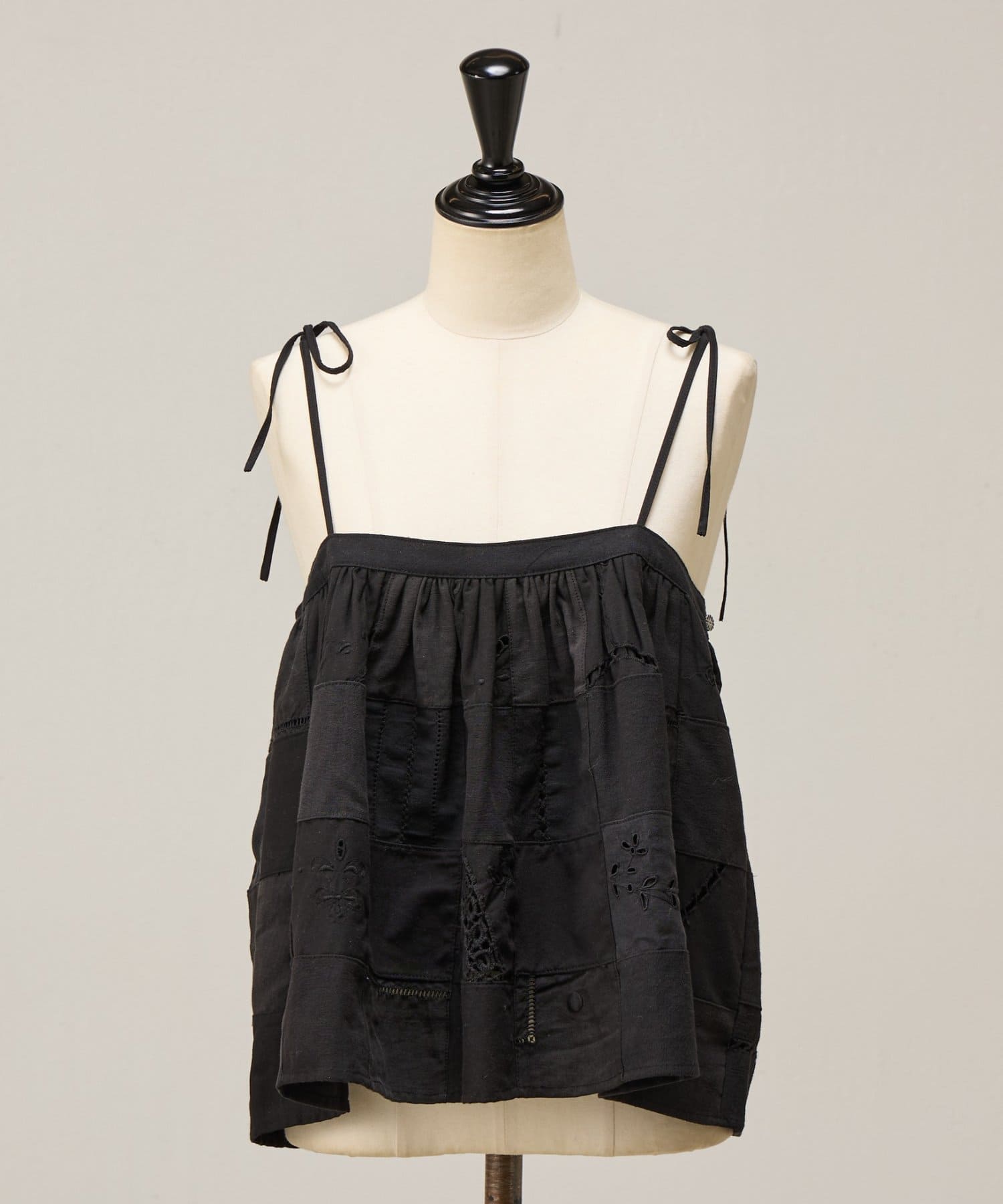 BEARDSLEY(ビアズリー) パッチワークレースキャミ《Maison Flore》