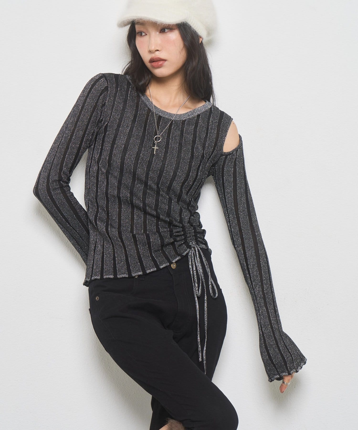 WHO’S WHO gallery(フーズフーギャラリー) ラメリブデザインニット