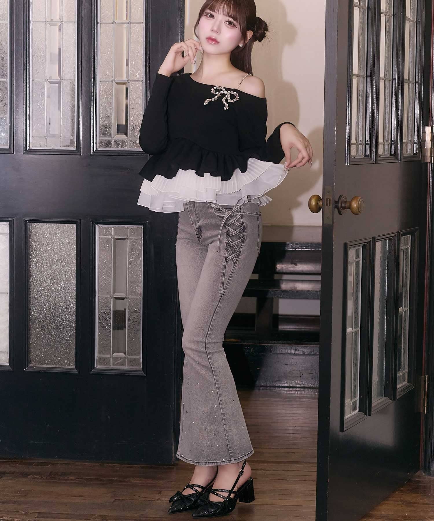 Belle Charme(ベルシャルム) Sheer Frill Peplum Tops
