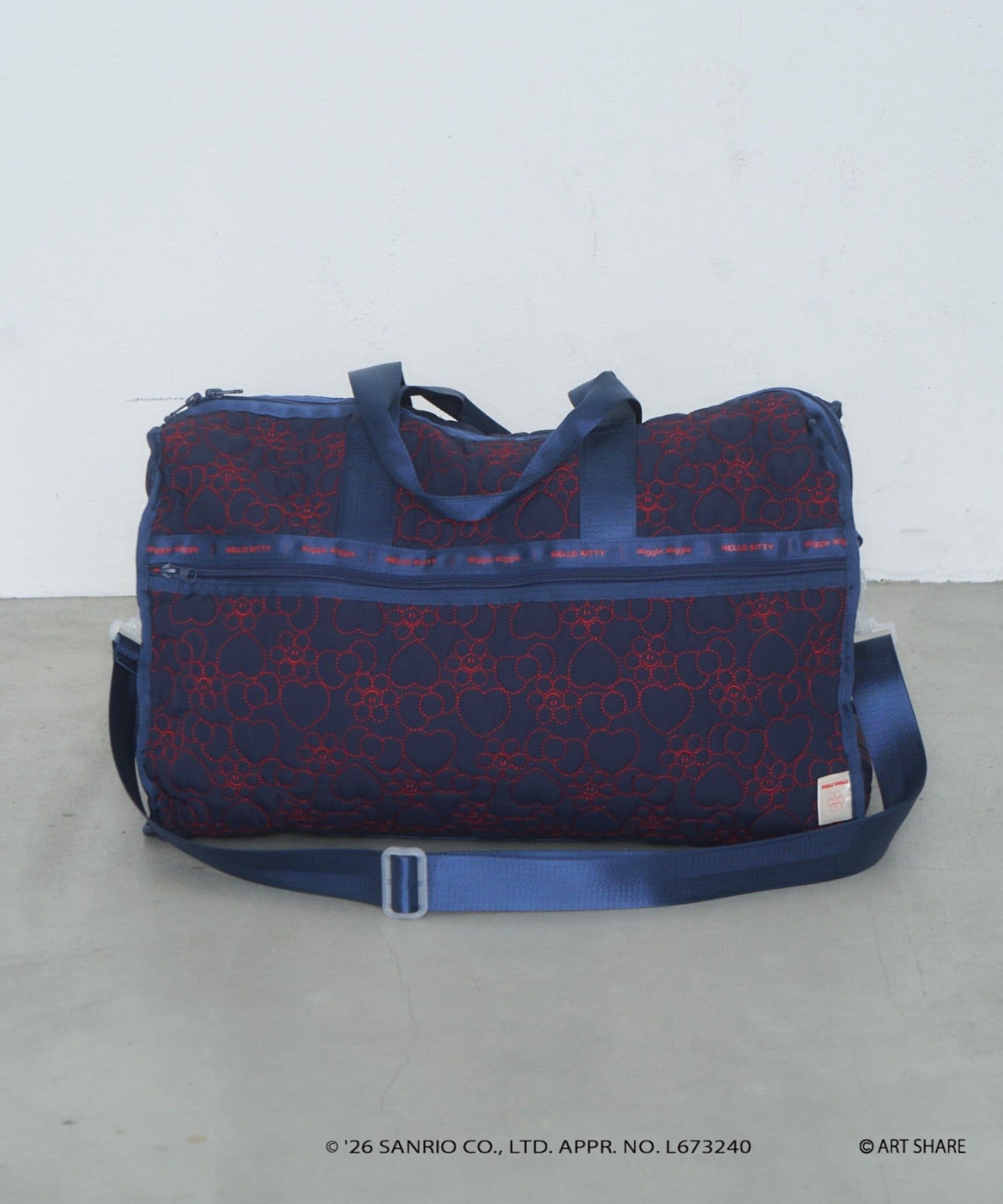 CIAOPANIC TYPY(チャオパニックティピー) サンリオキャラクターズ ❘ wiggle wiggle ❘ CIAOPANIC TYPY 総柄刺繍トラベルBAG