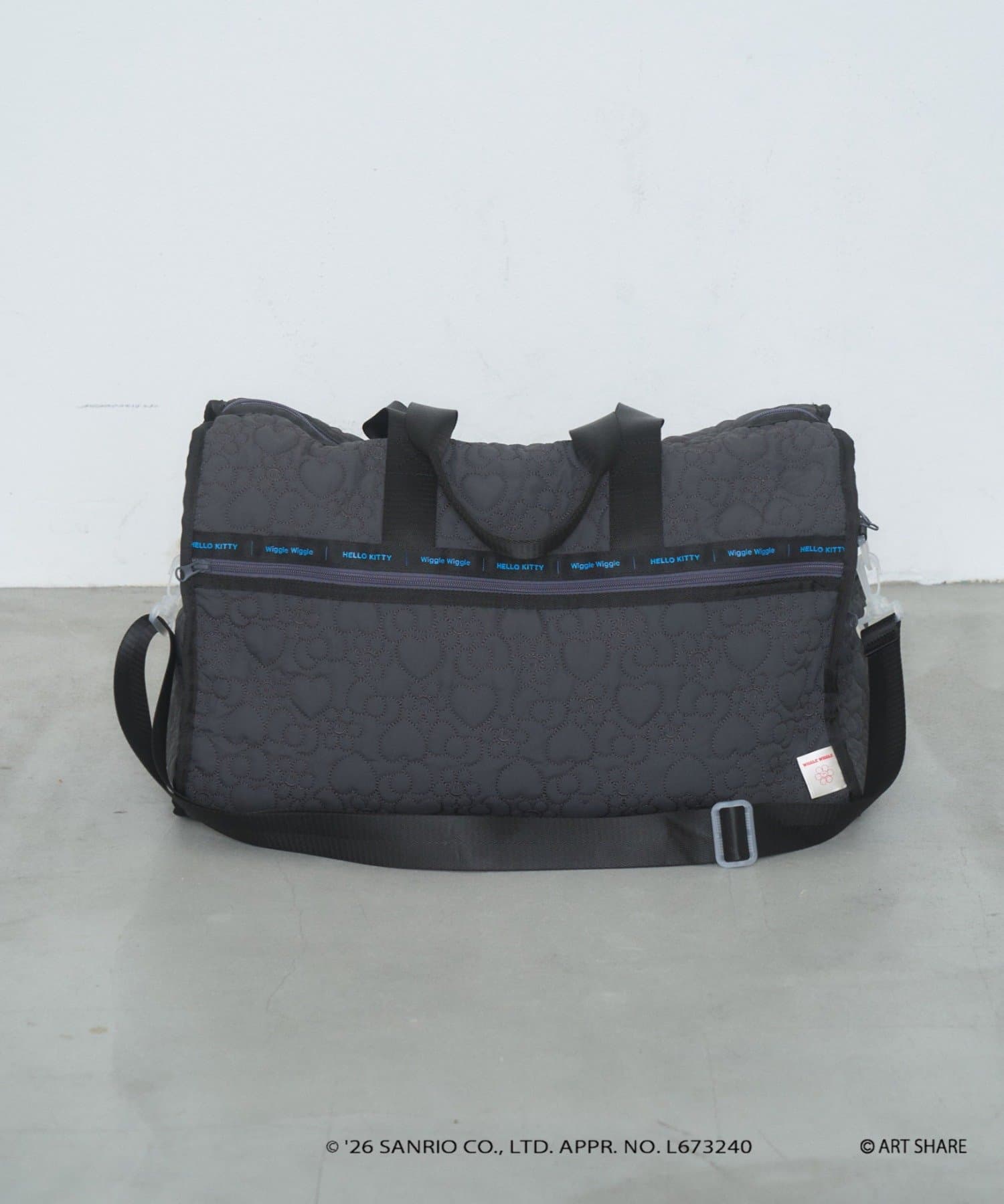 CIAOPANIC TYPY(チャオパニックティピー) サンリオキャラクターズ ❘ wiggle wiggle ❘ CIAOPANIC TYPY 総柄刺繍トラベルBAG