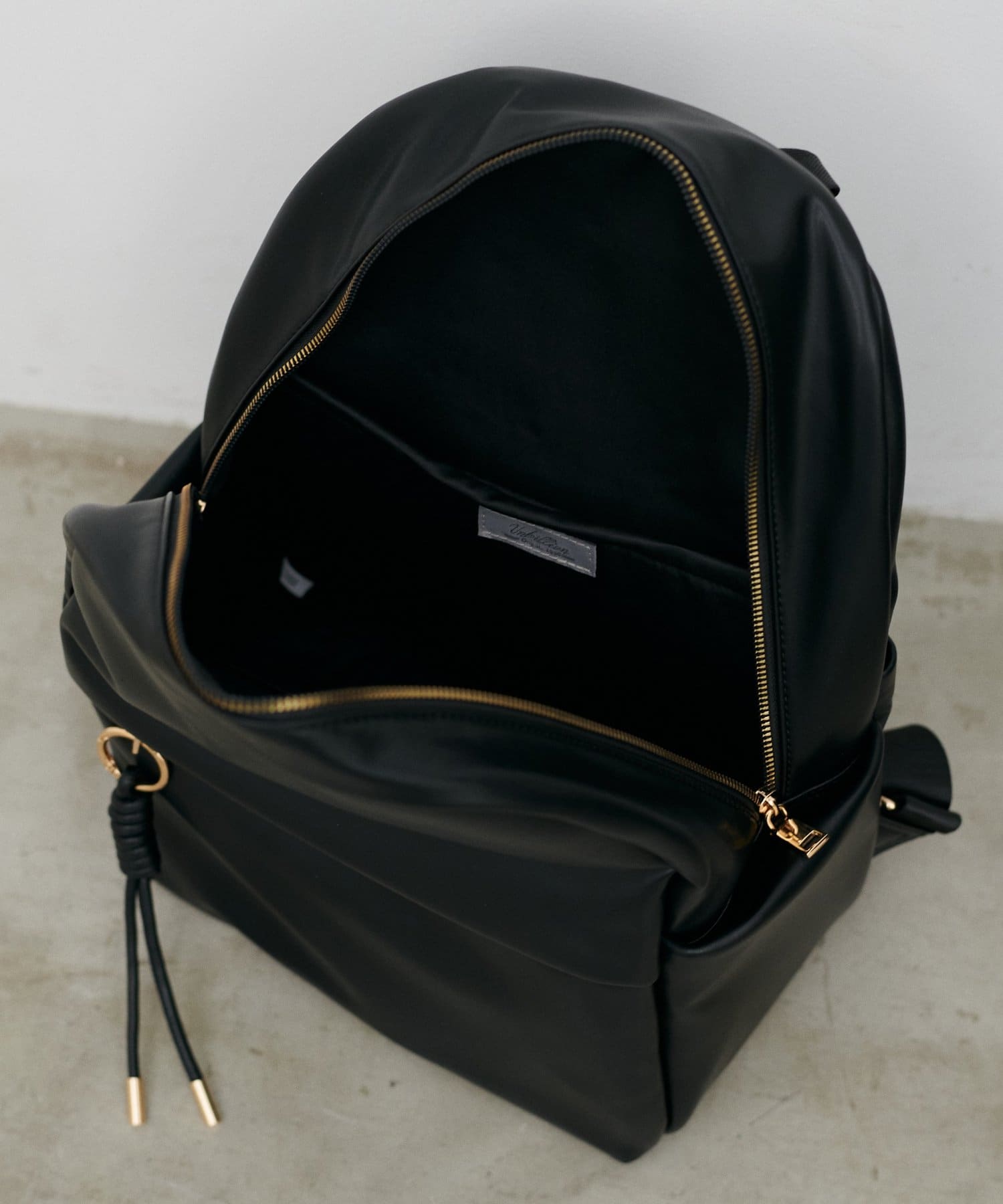 LARUTA(ラルータ) ソフト合皮リュック