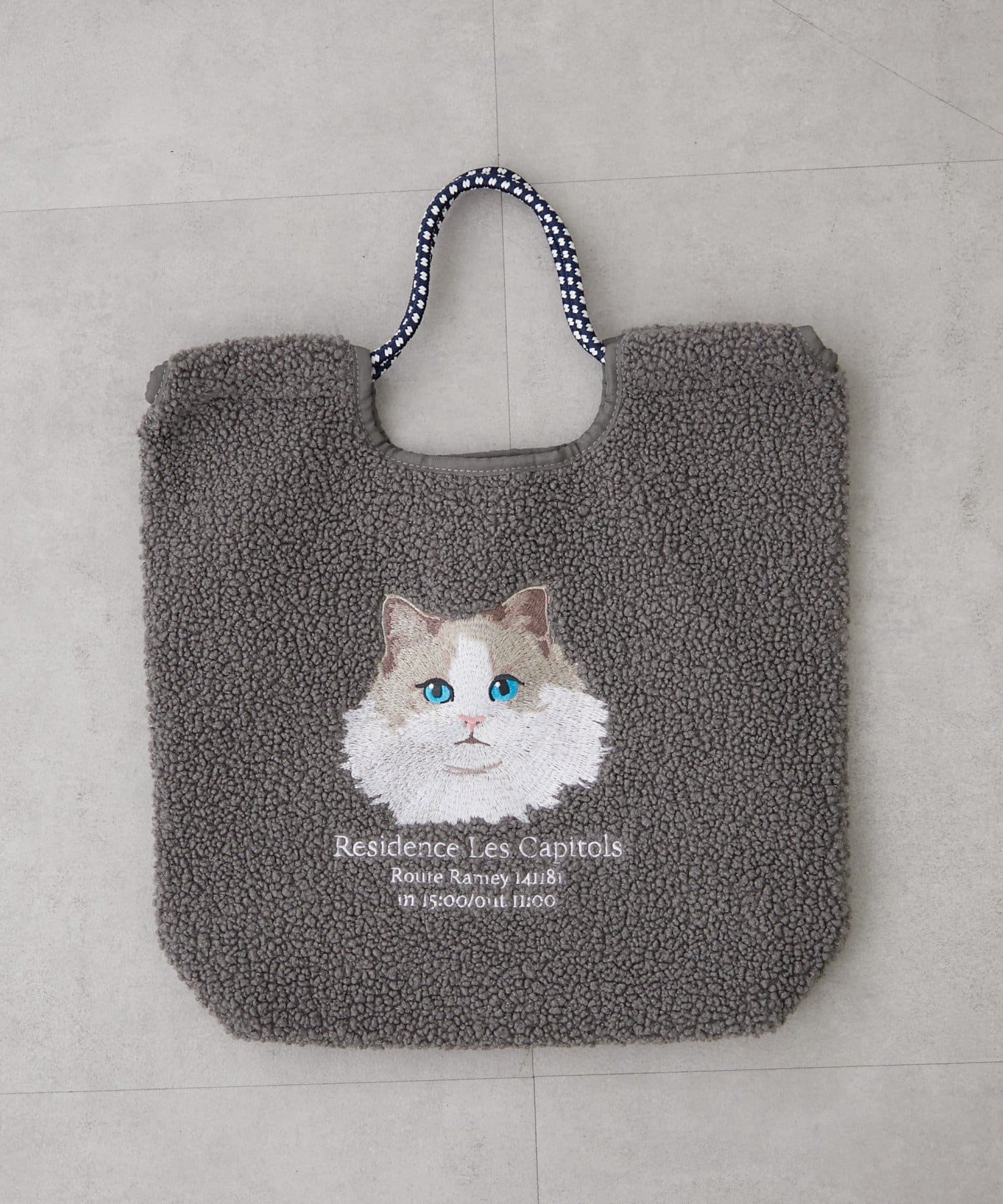 Remind me and forever(リマインドミーアンドフォーエバー) ボア刺繍コードトート
