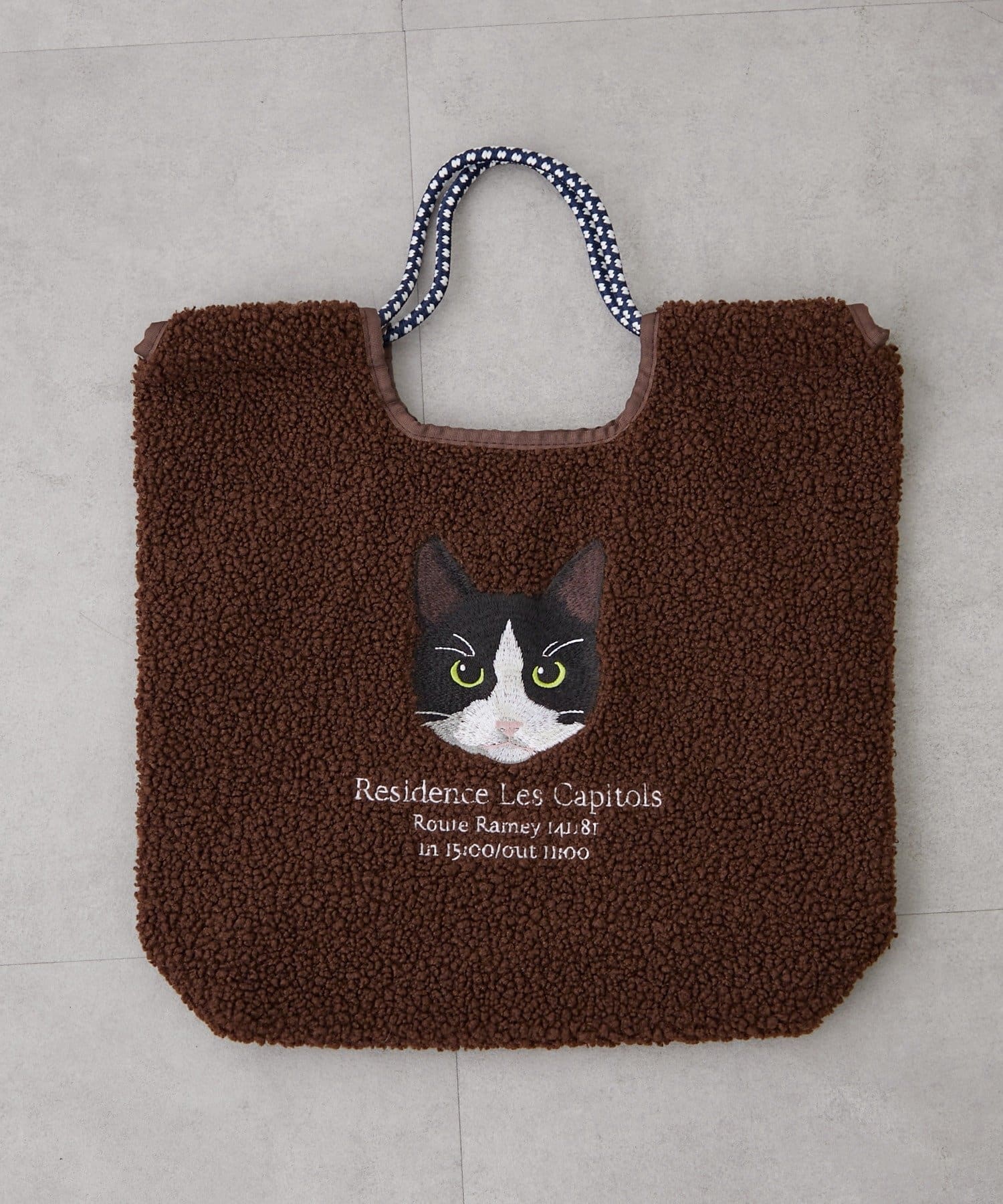 Remind me and forever(リマインドミーアンドフォーエバー) ボア刺繍コードトート
