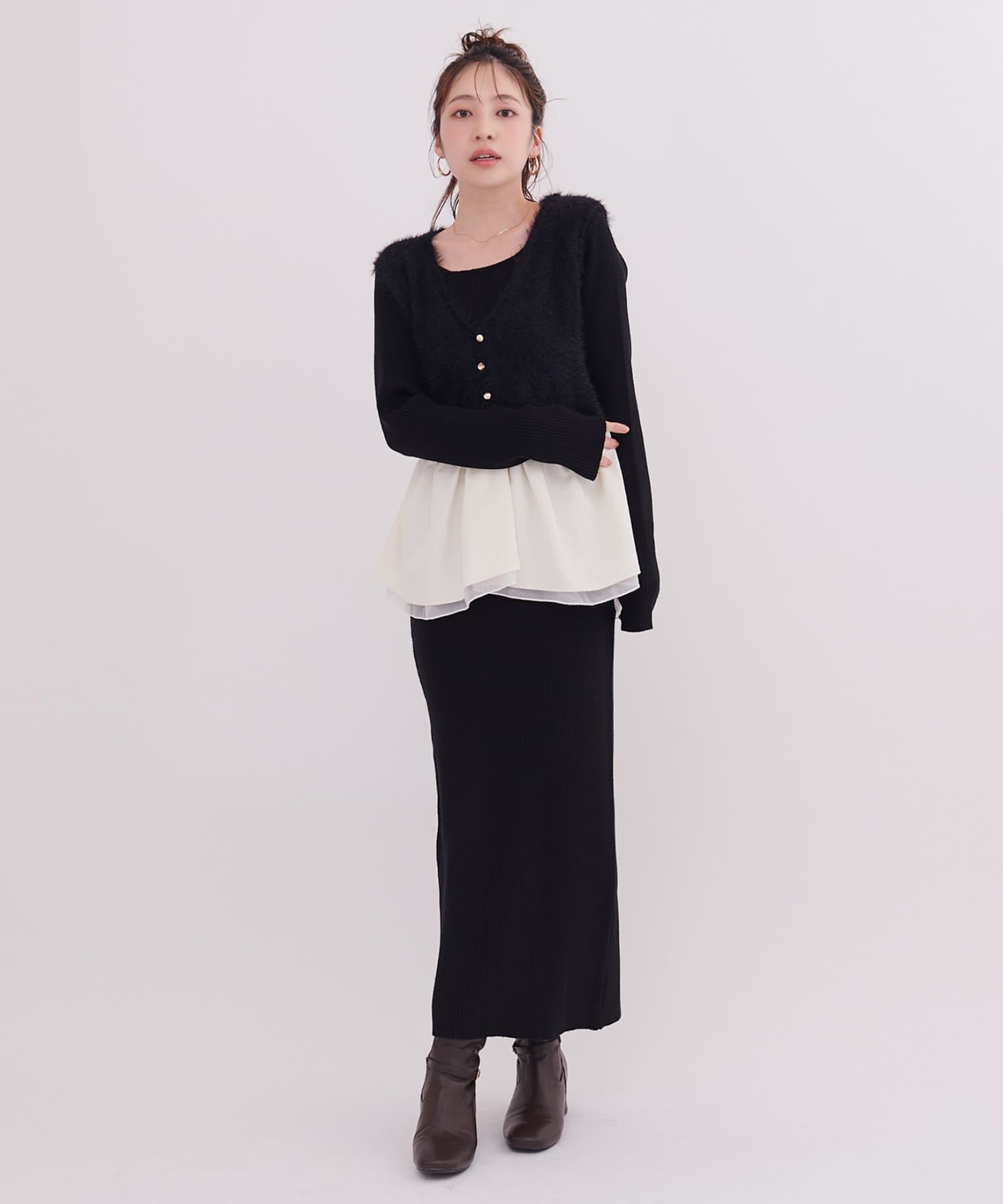 natural couture(ナチュラルクチュール) 異素材ペプラムベスト×ニットワンピース
