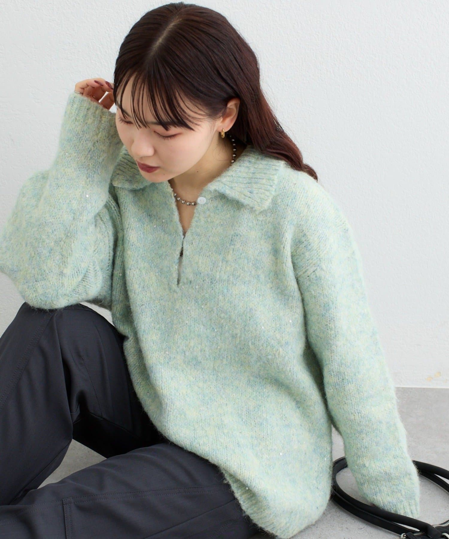 mystic(ミスティック) 《BRNは10/13の週お届け》【WEB限定GRN/BEI/6色展開】襟付きラメニット
