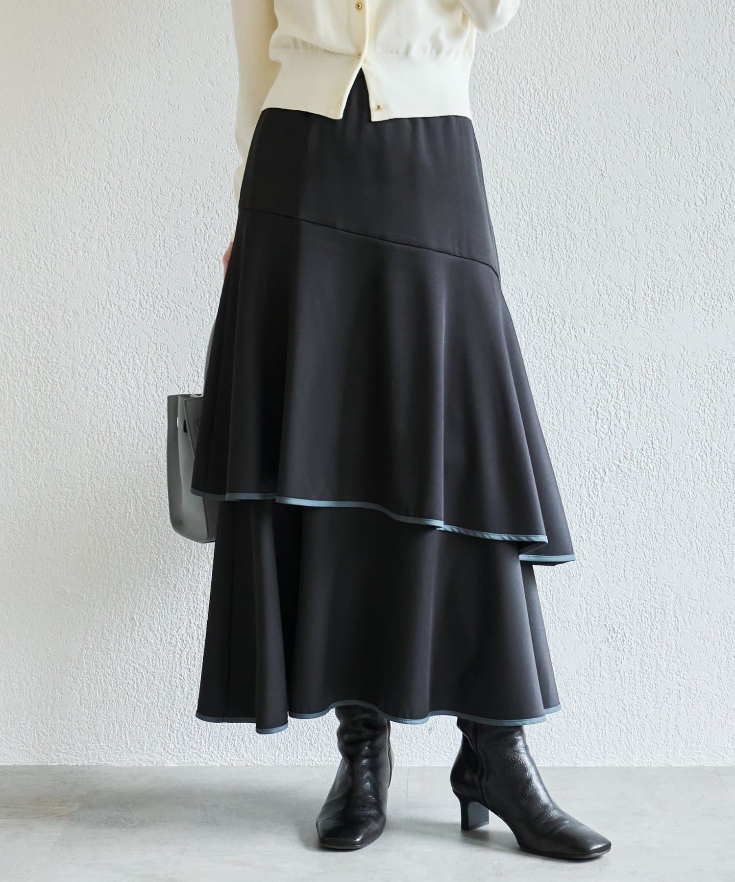 La boutique BonBon(ラブティックボンボン) バイカラーパイピングアシメティアードスカート