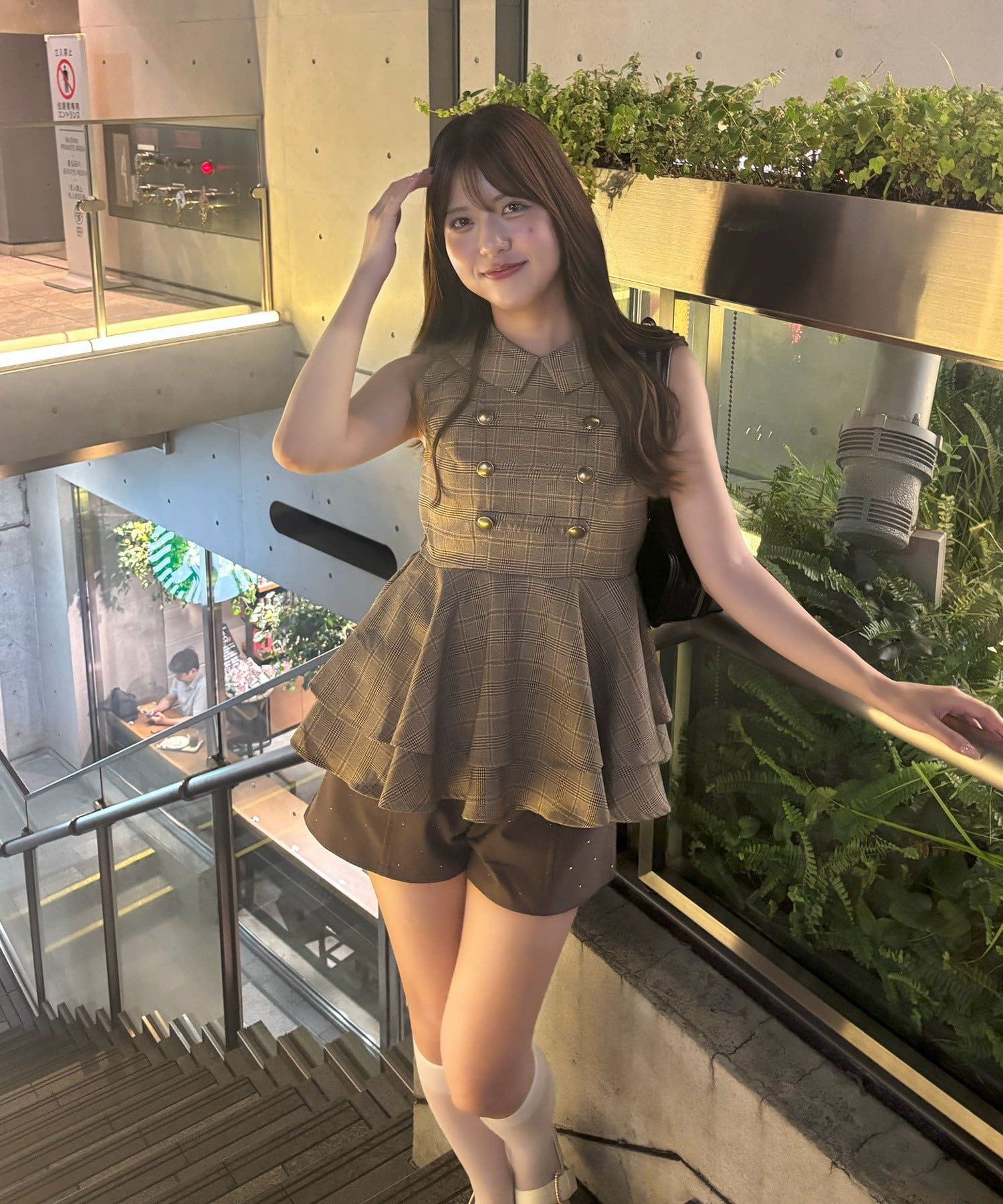 NICE CLAUP / OLIVE des OLIVE OUTLET(ナイスクラップ  / オリーブ デ オリーブ アウトレット) 【ANOTHER BRANCH】ペプラムナポレオンブラウス