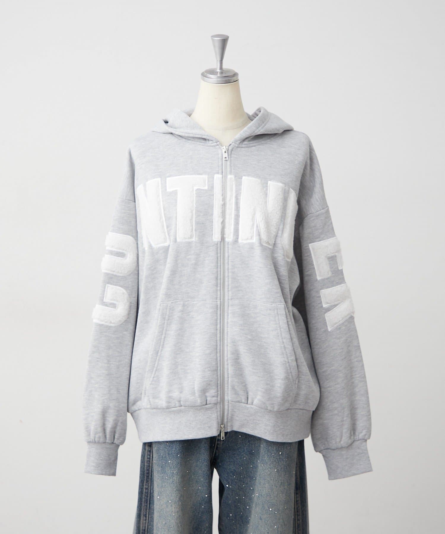 NICE CLAUP / OLIVE des OLIVE OUTLET(ナイスクラップ  / オリーブ デ オリーブ アウトレット) 【continuer】ファーロゴZIPUPパーカー