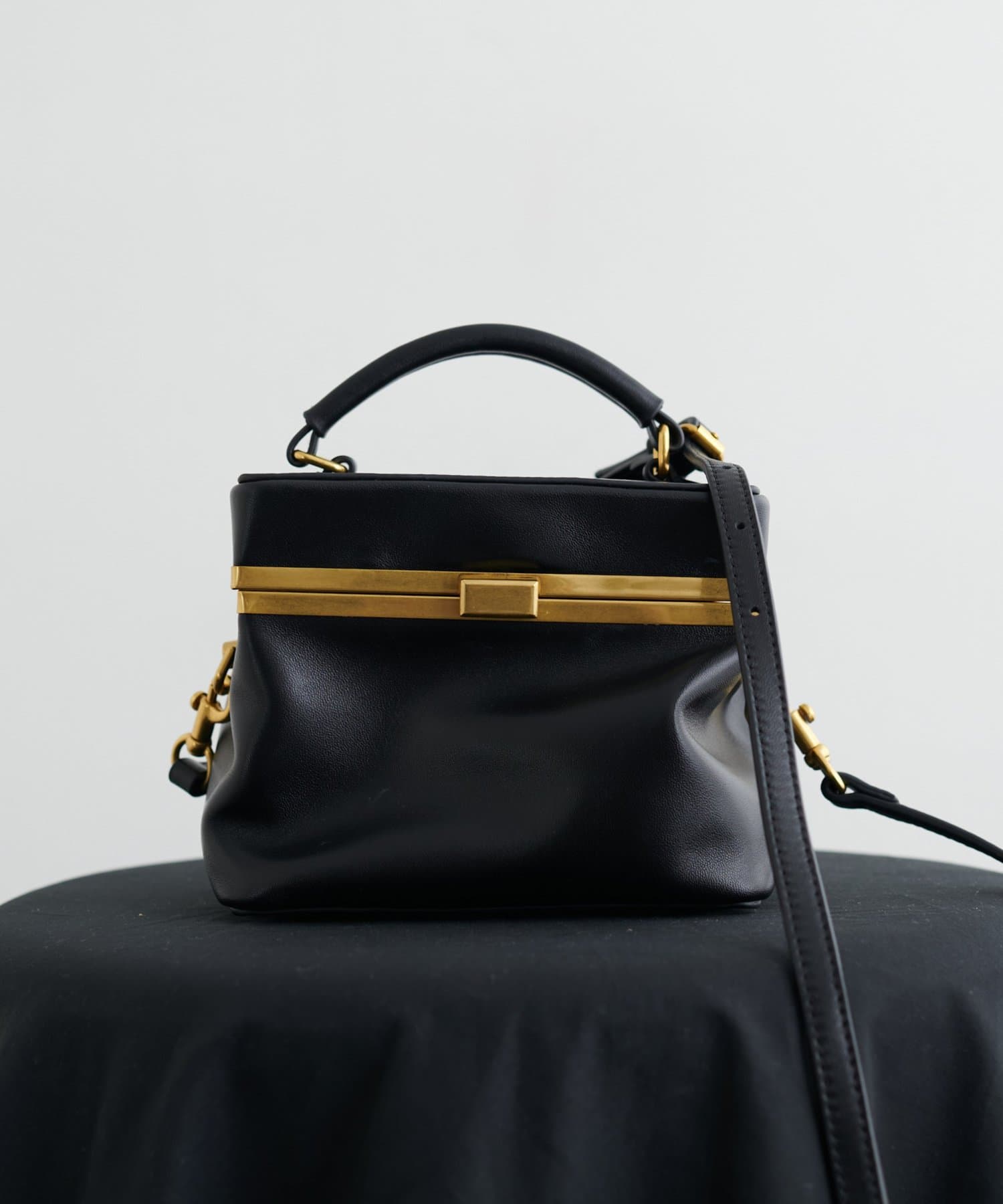 LARUTA(ラルータ) 【パルクロ・店舗限定】Adour／Catherine ソフトバニティバッグ